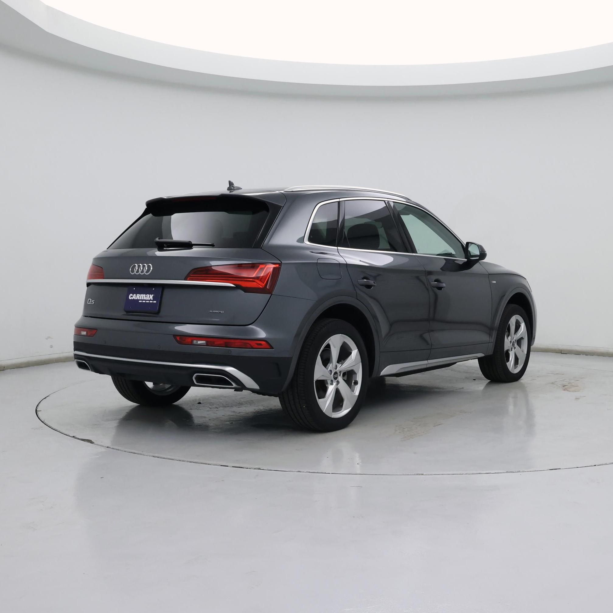 Thumbnail: 2022 Audi Q5 - 8