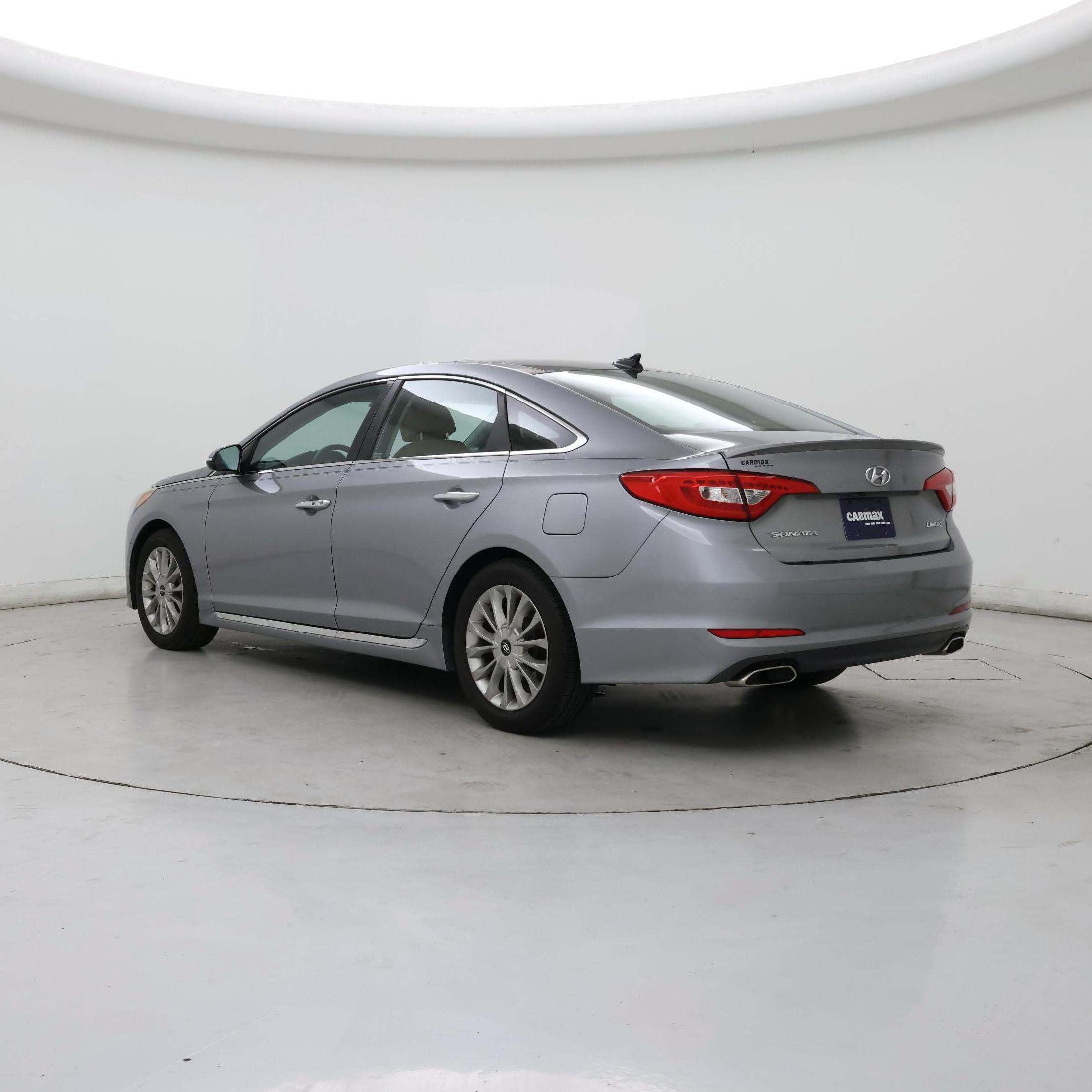 Thumbnail: 2015 Hyundai Sonata - 2