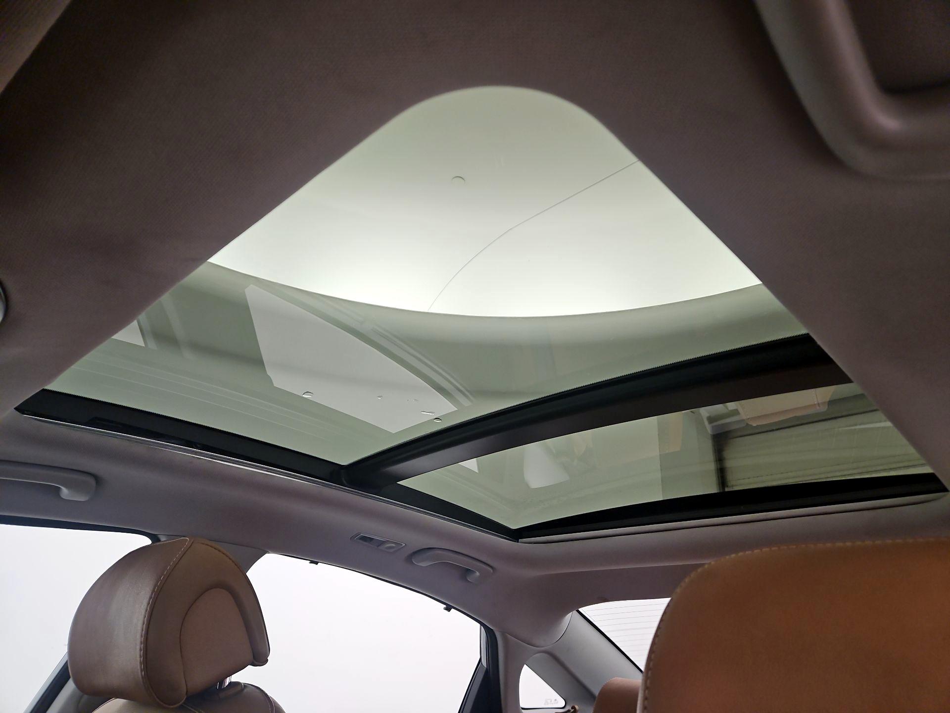 Thumbnail: 2015 Hyundai Sonata - 20