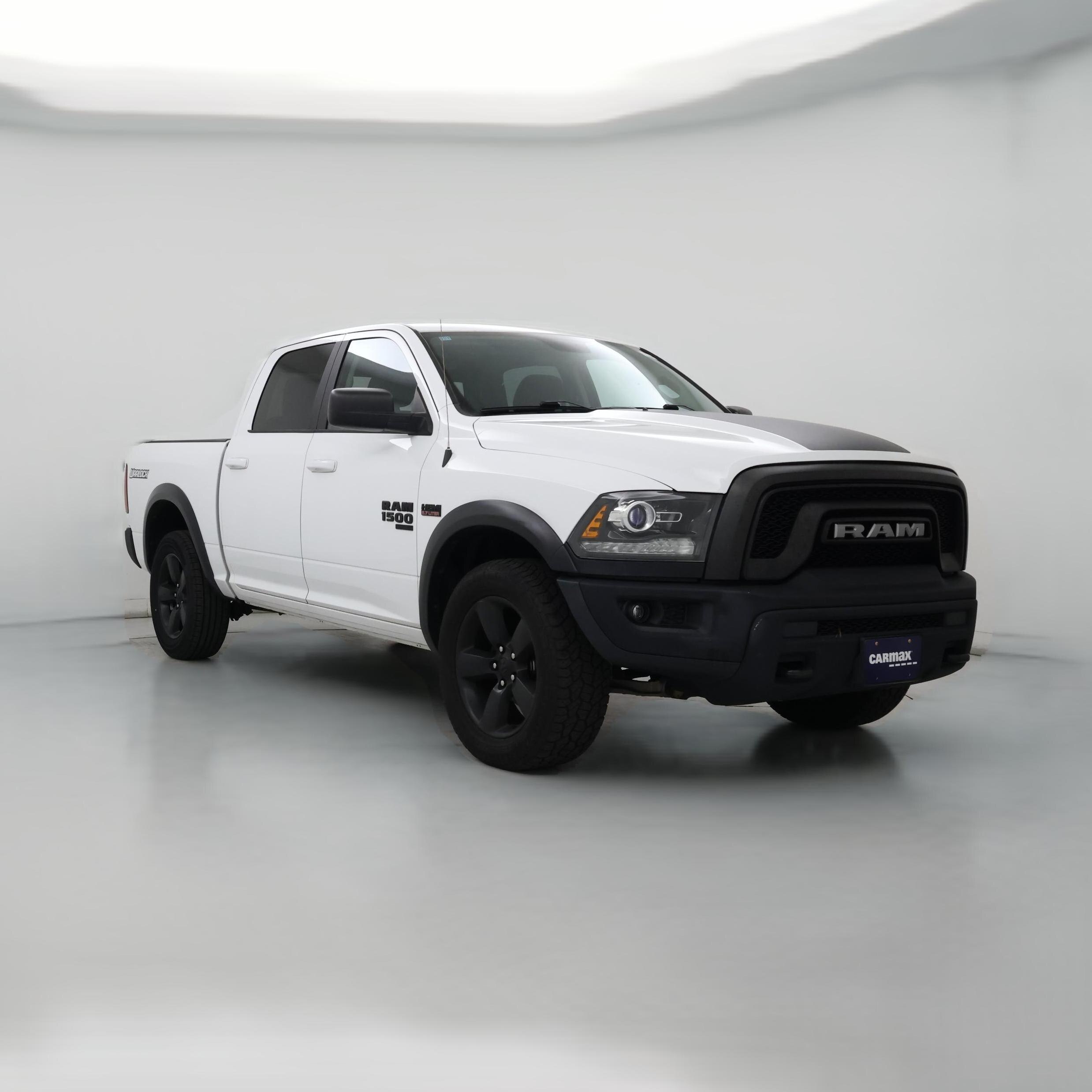 Thumbnail: 2019 RAM 1500 Classic - 1