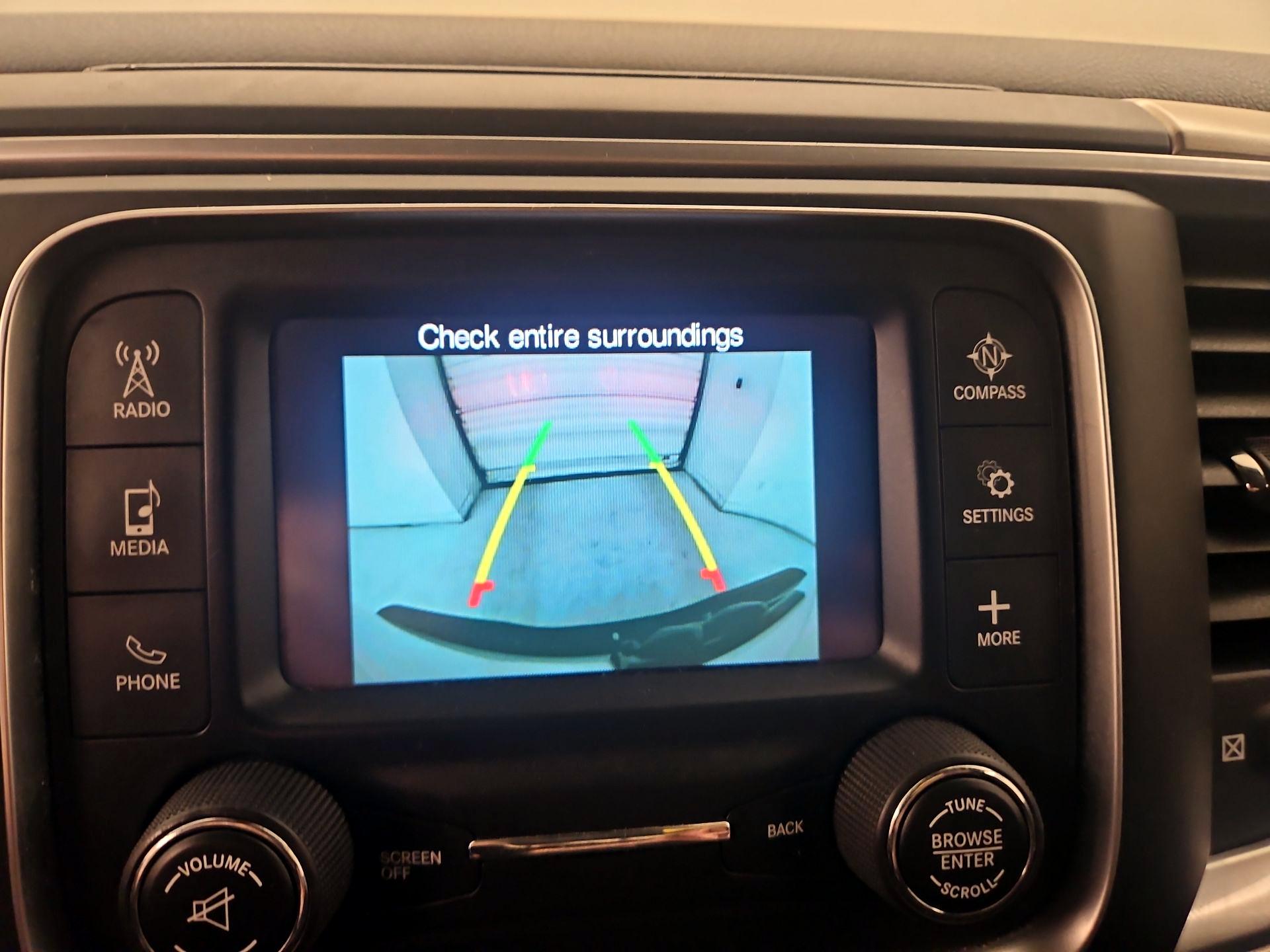 Thumbnail: 2019 RAM 1500 Classic - 12