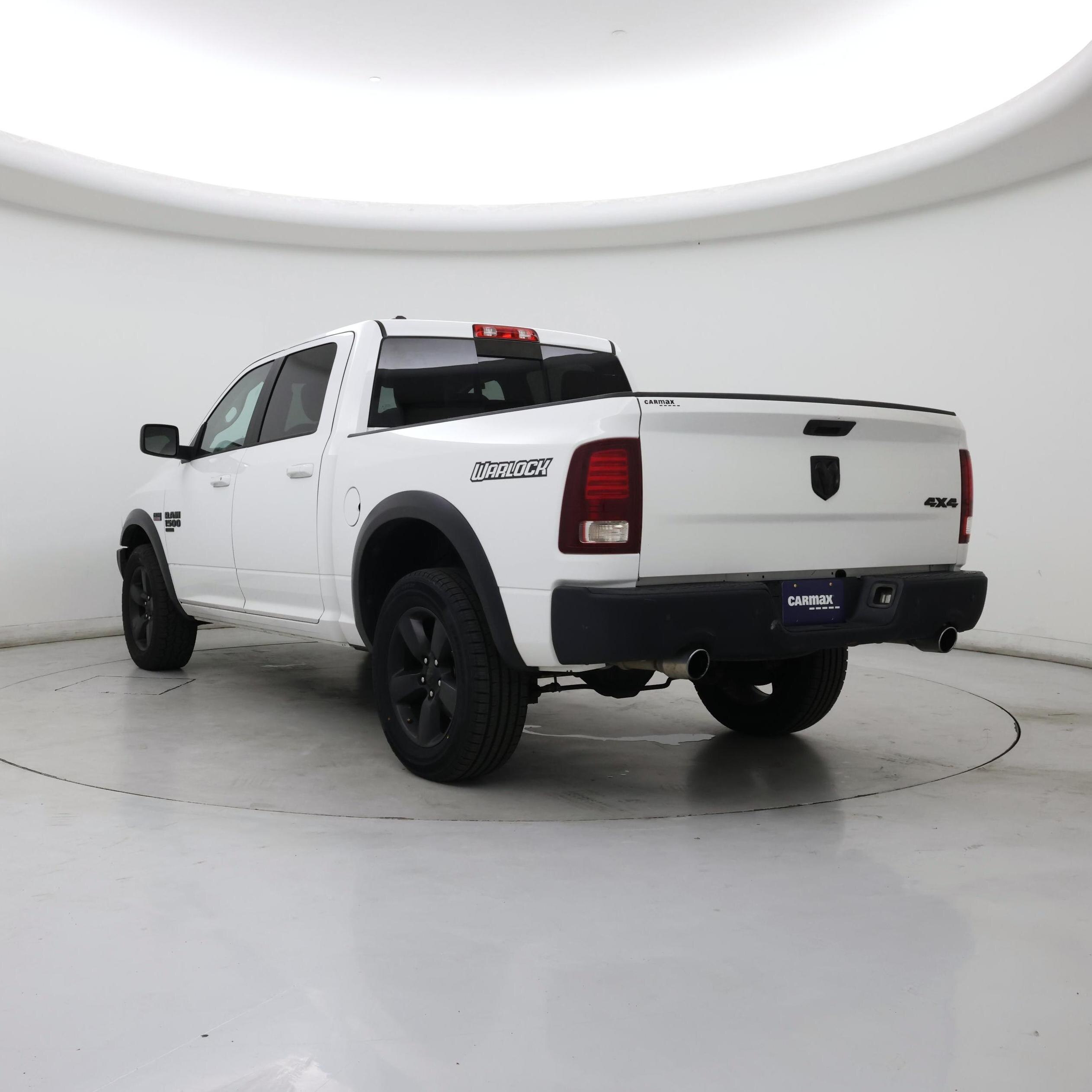 Thumbnail: 2019 RAM 1500 Classic - 2