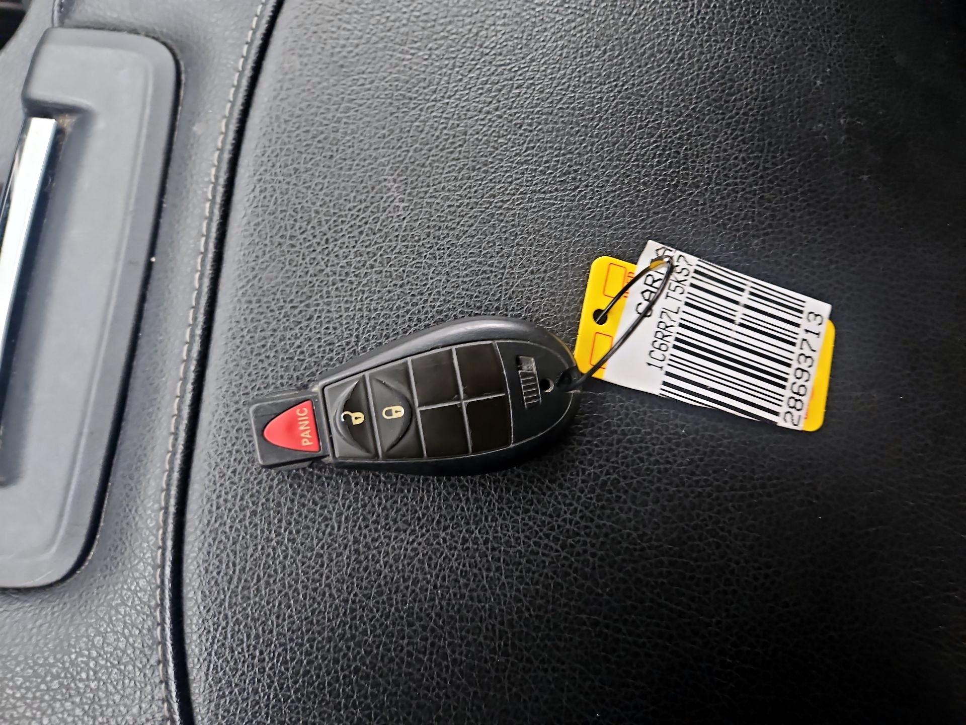 Thumbnail: 2019 RAM 1500 Classic - 20