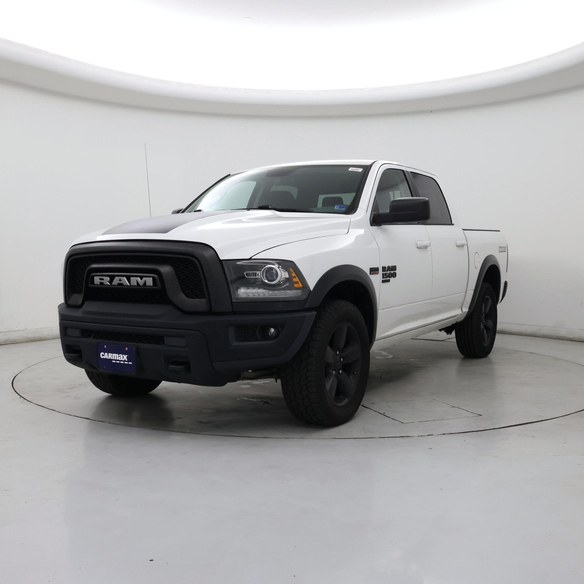 Thumbnail: 2019 RAM 1500 Classic - 4