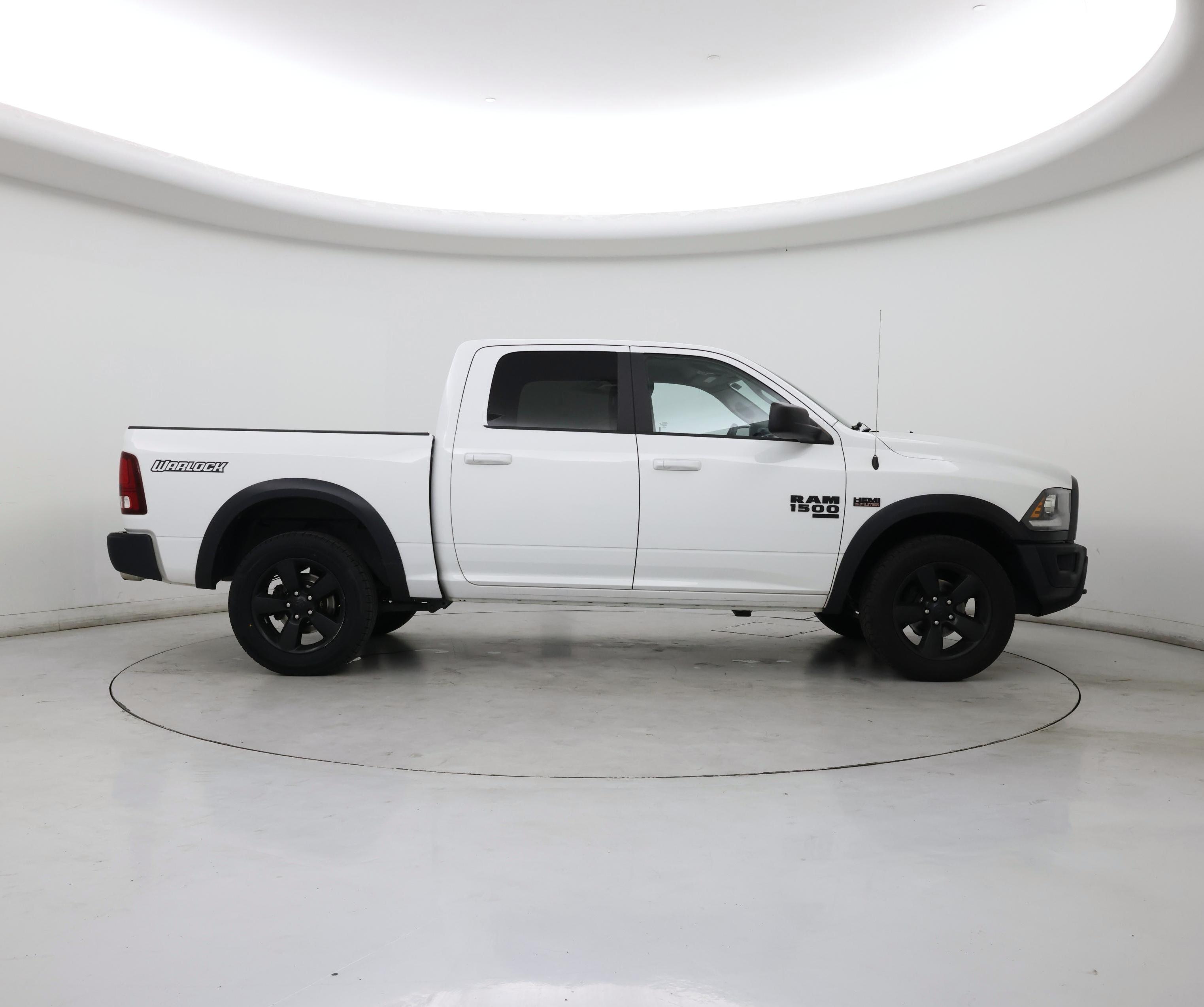 Thumbnail: 2019 RAM 1500 Classic - 7