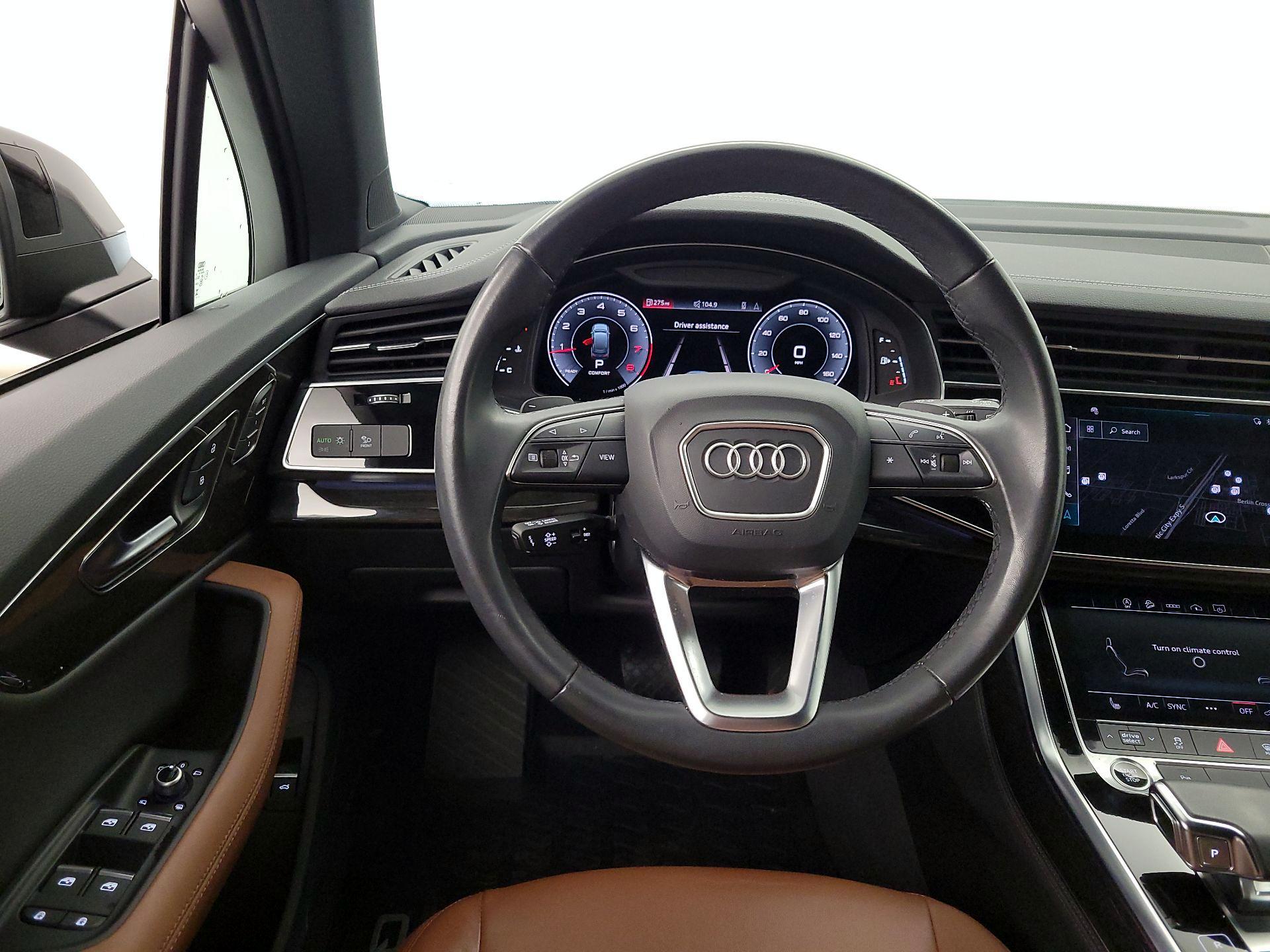 Thumbnail: 2023 Audi Q7 - 10