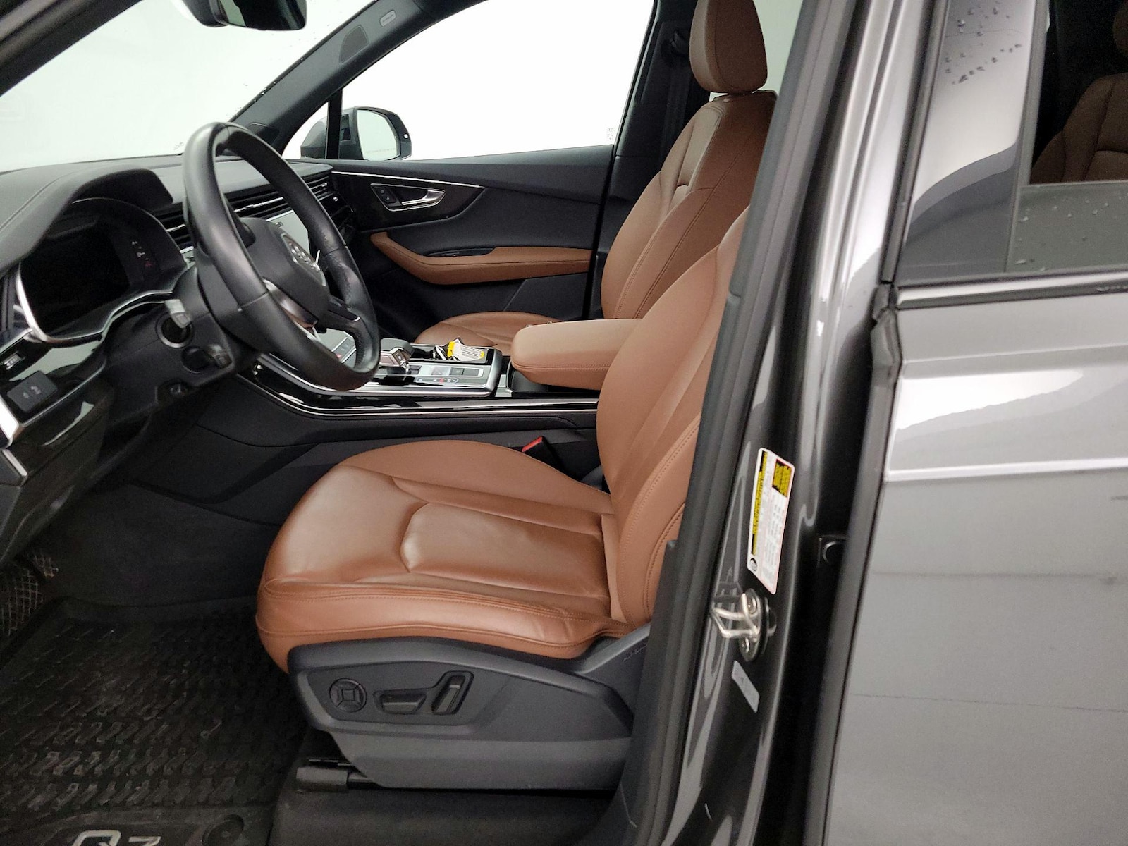 2023 Audi Q7 Premium Plus - Photo 12