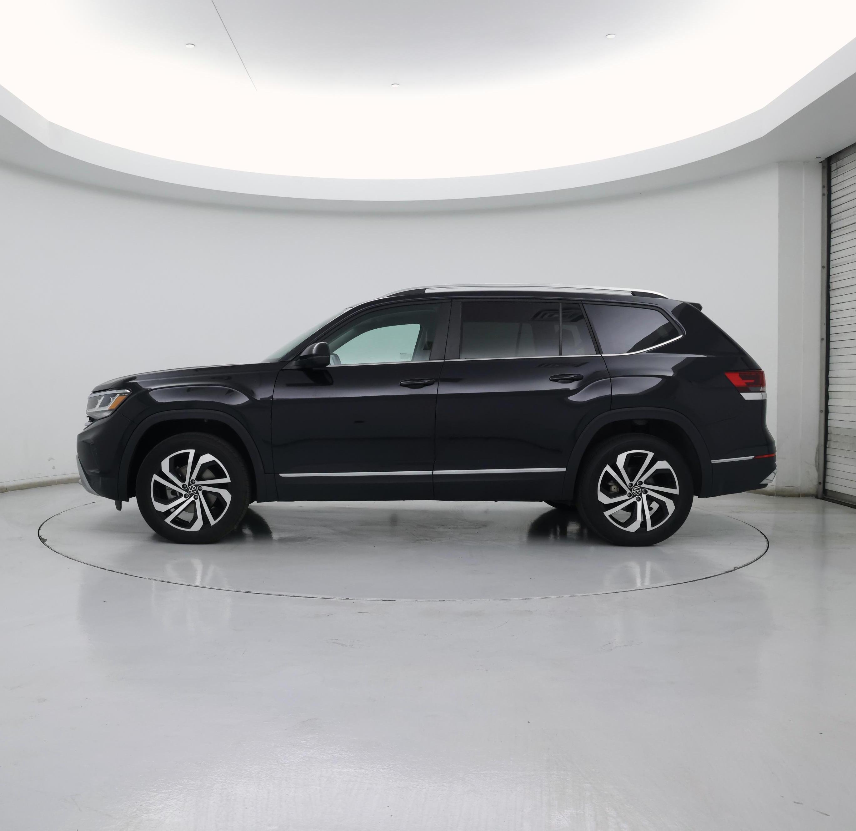 Thumbnail: 2023 Volkswagen Atlas - 3