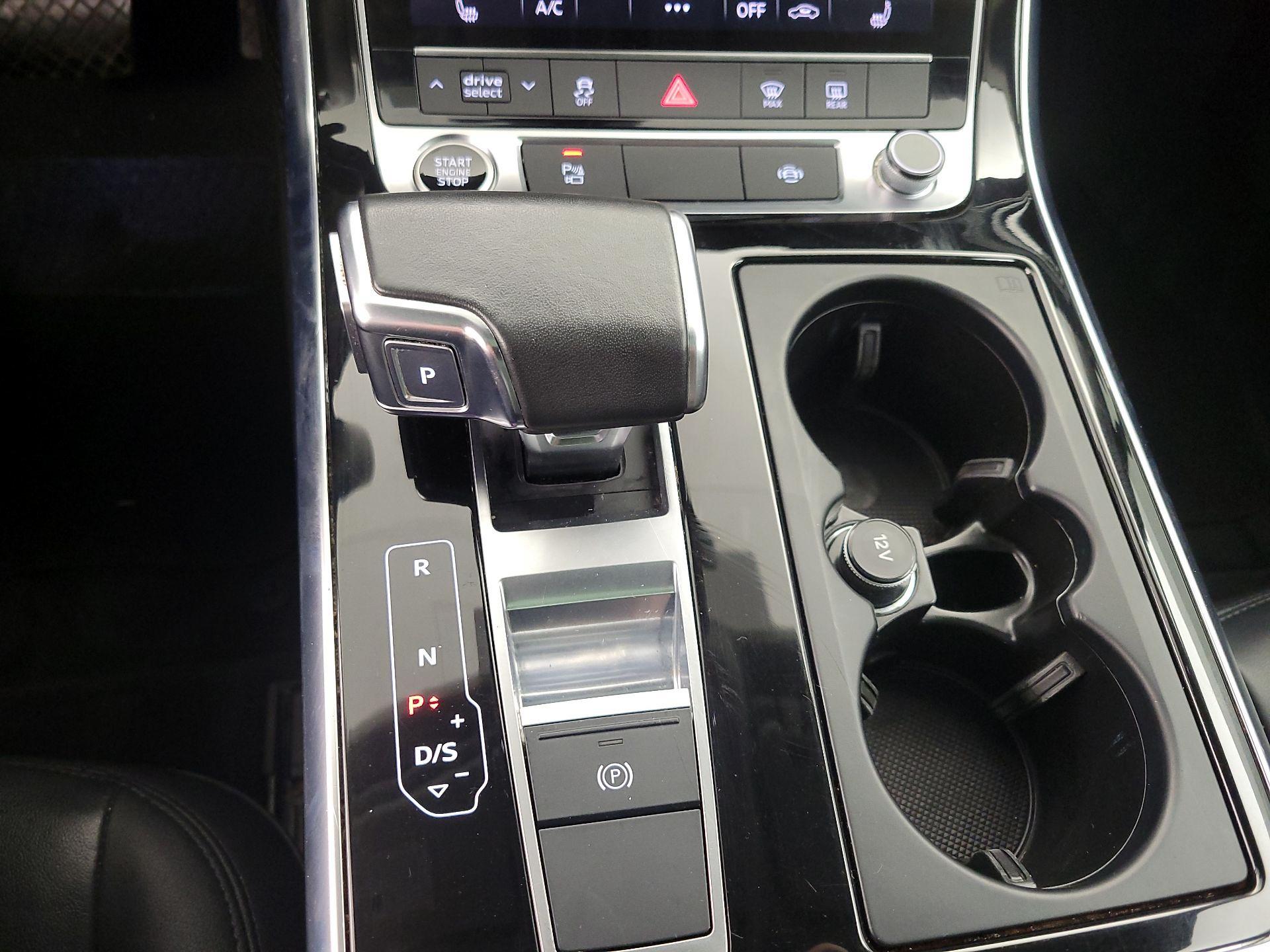 Thumbnail: 2022 Audi Q7 - 18