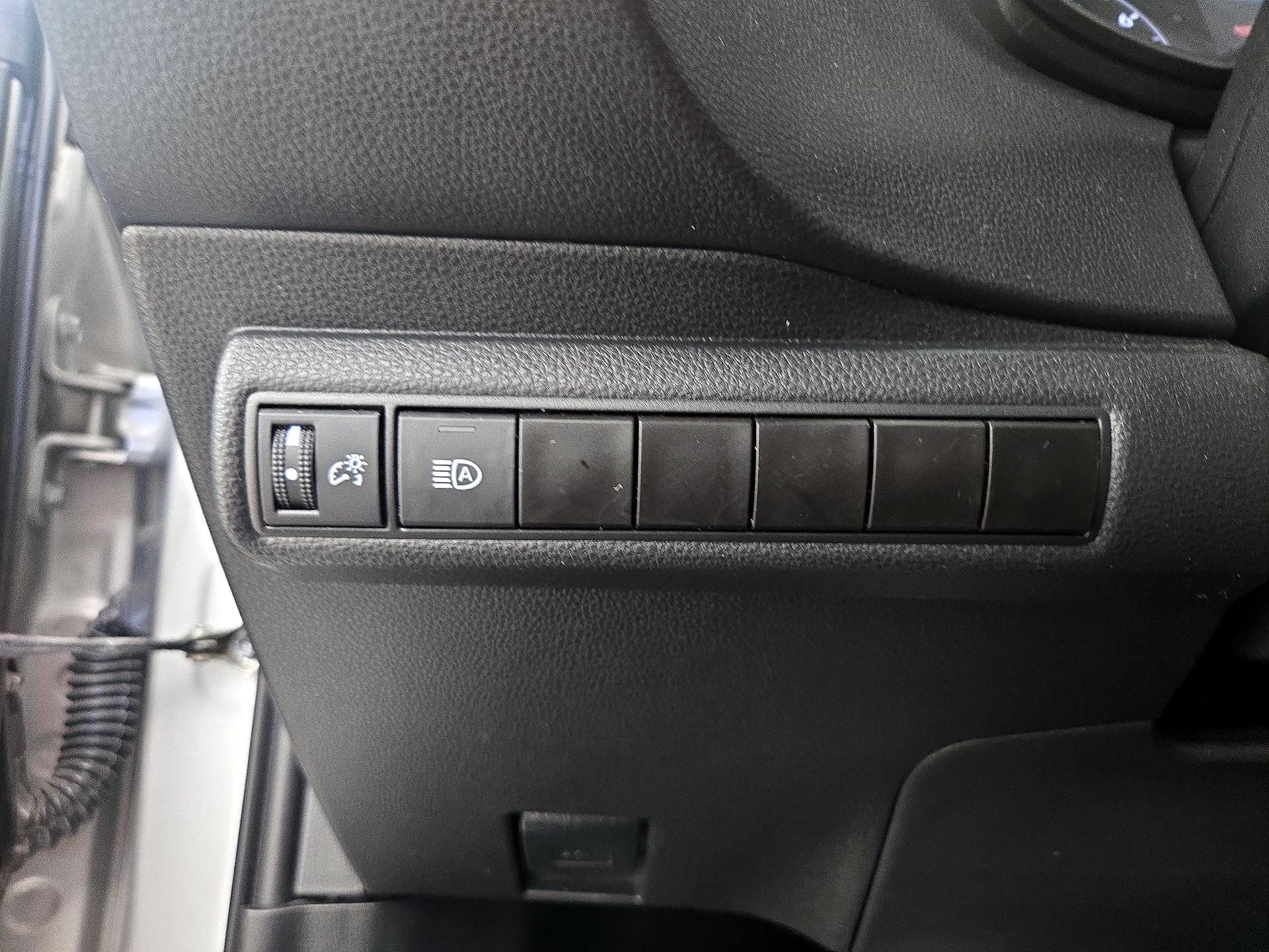 Thumbnail: 2023 Toyota Corolla - 13