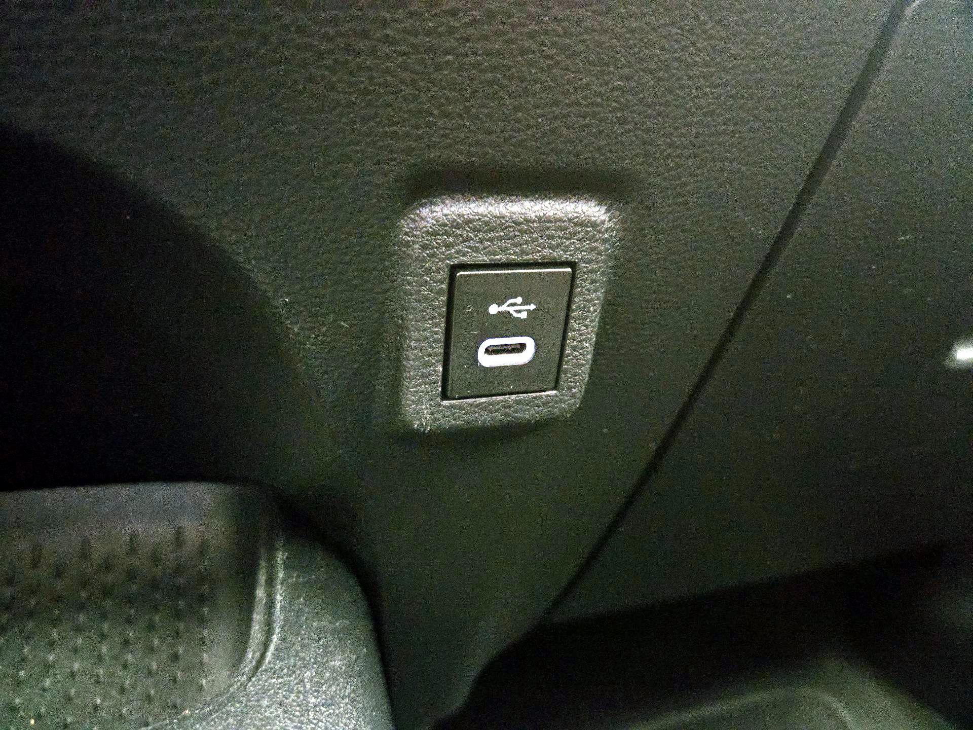 Thumbnail: 2023 Toyota Corolla - 18