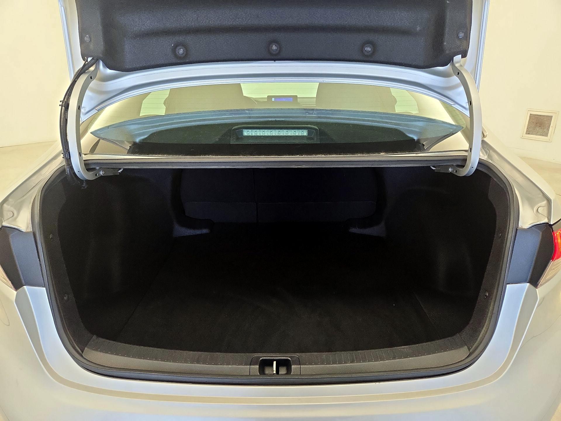 Thumbnail: 2023 Toyota Corolla - 20