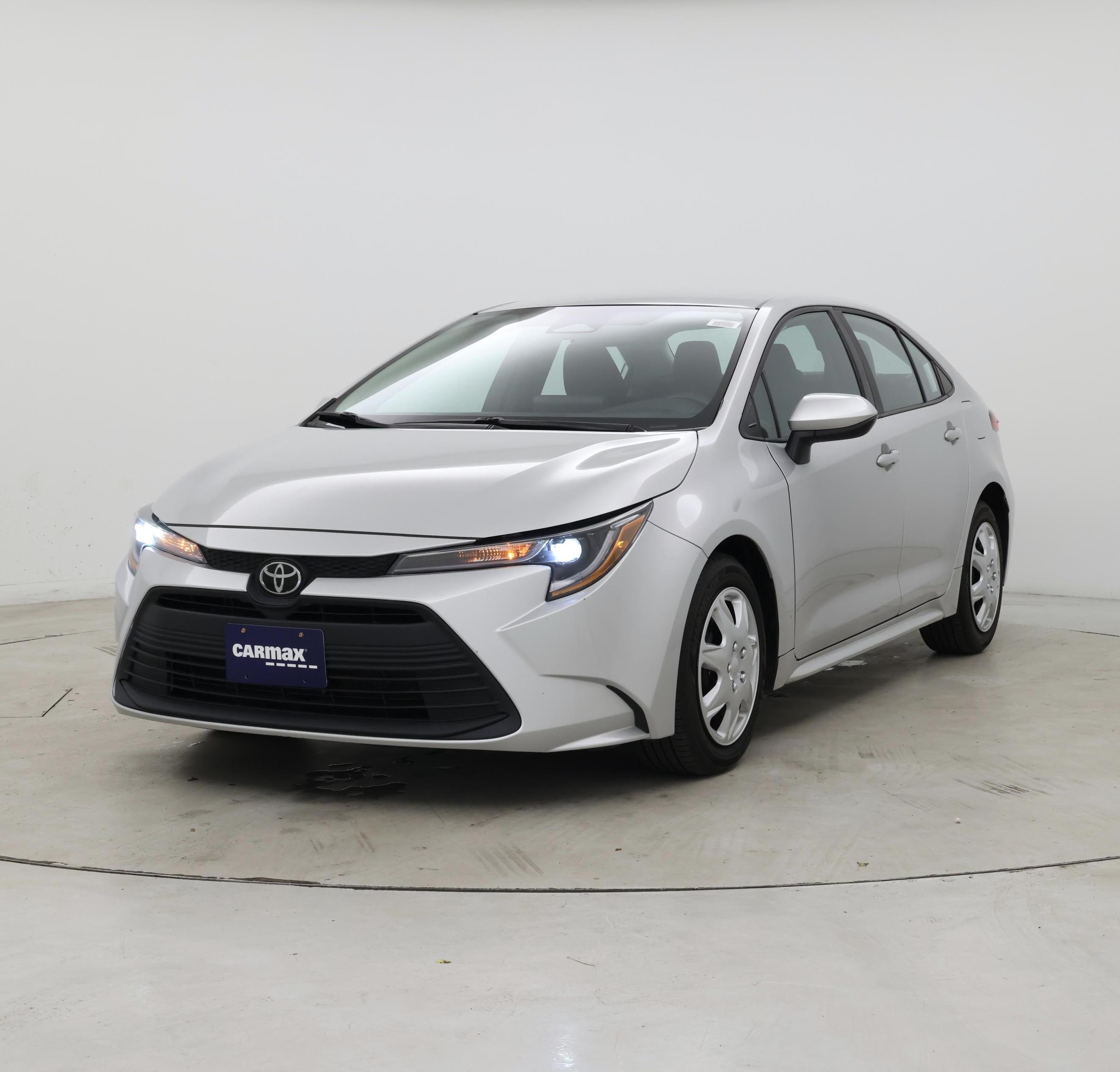 Thumbnail: 2023 Toyota Corolla - 4