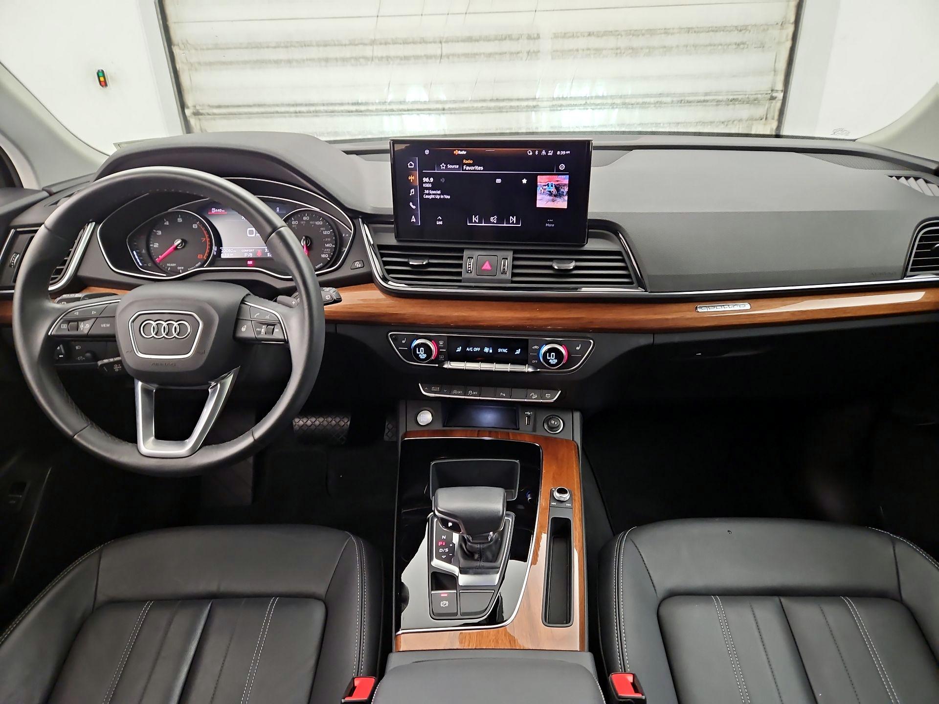 Thumbnail: 2023 Audi Q5 - 9