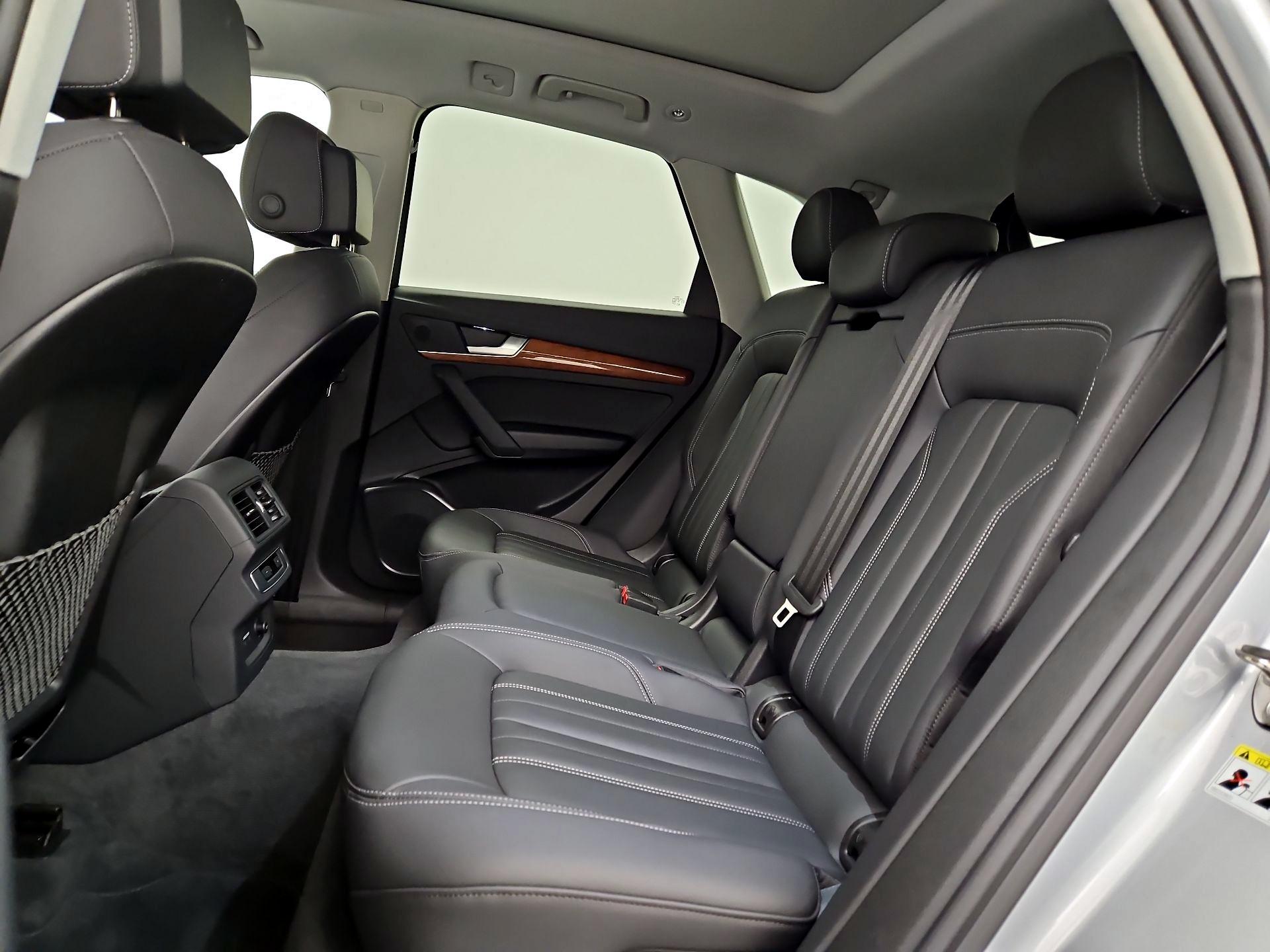 Thumbnail: 2023 Audi Q5 - 18