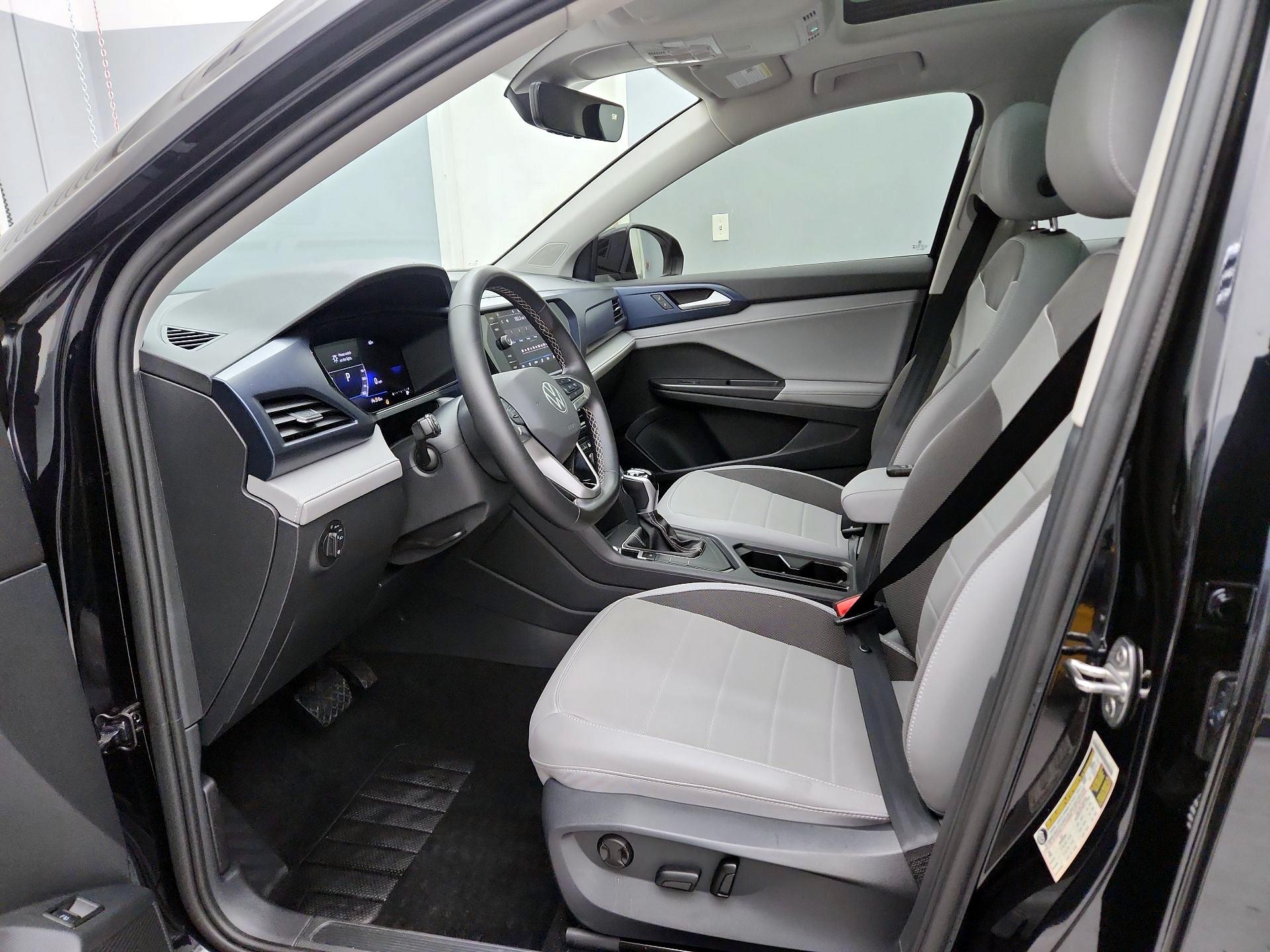 Thumbnail: 2024 Volkswagen Taos - 11