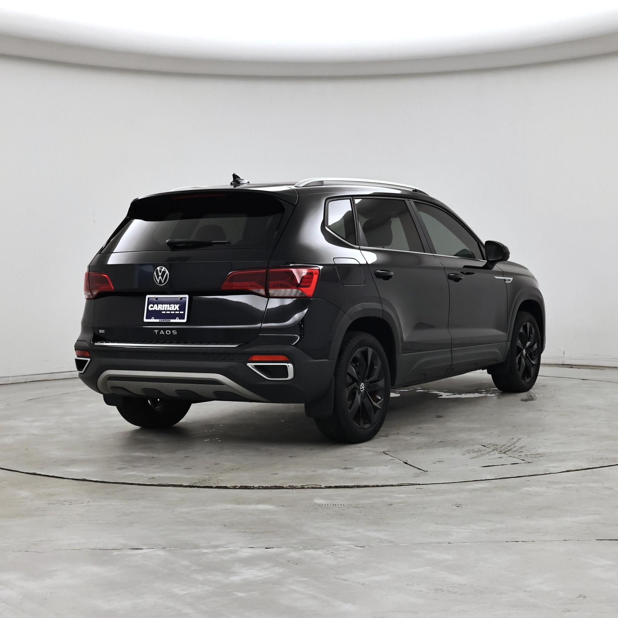 Thumbnail: 2024 Volkswagen Taos - 8