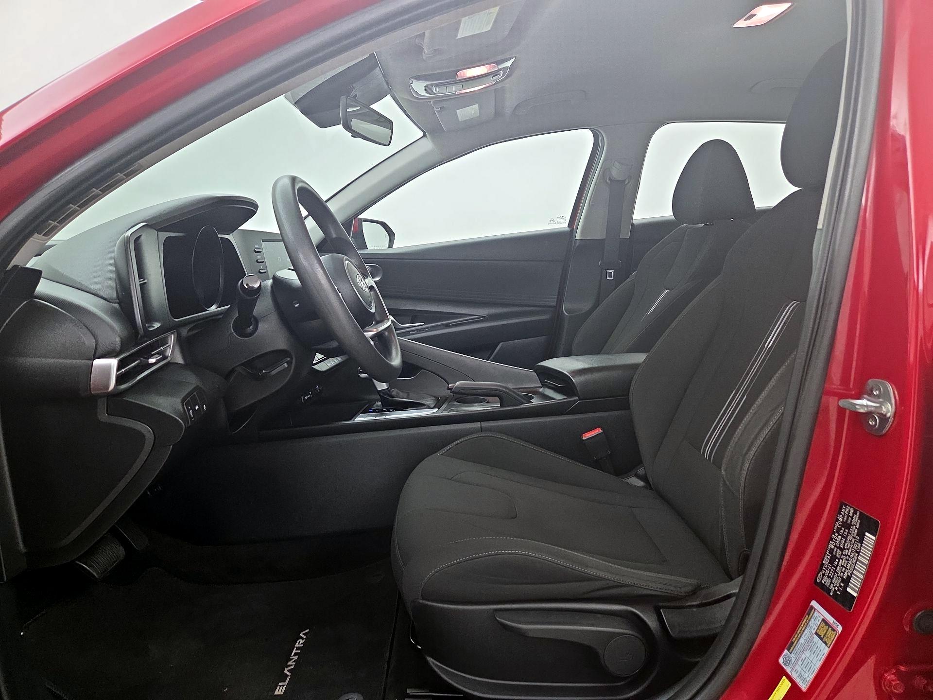 Thumbnail: 2021 Hyundai Elantra - 11