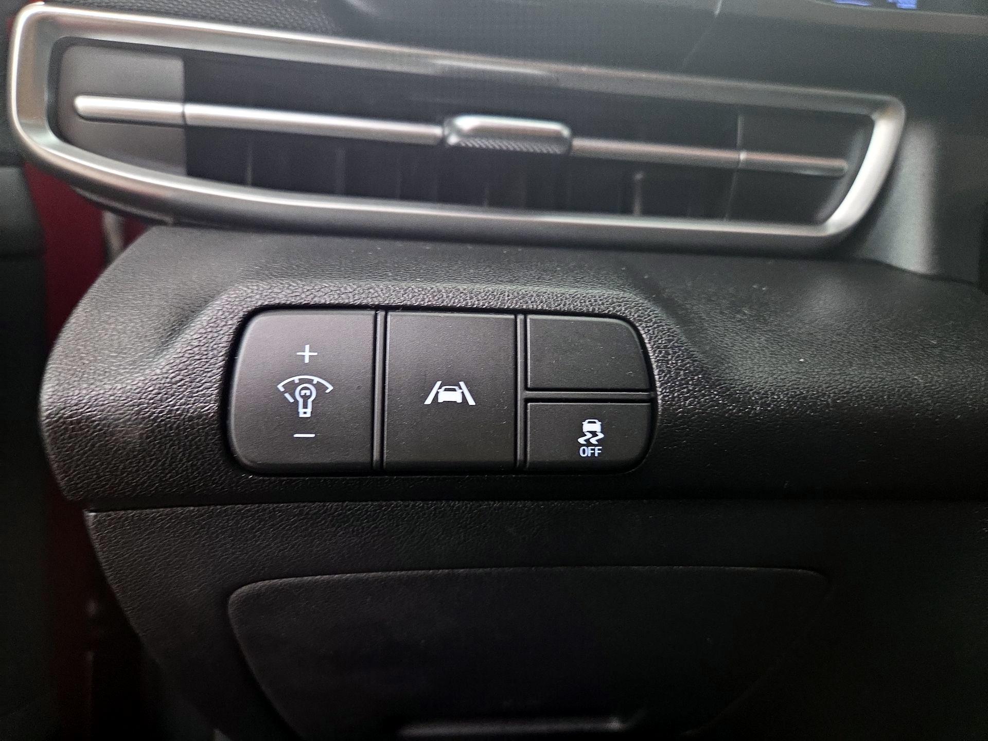 Thumbnail: 2021 Hyundai Elantra - 13