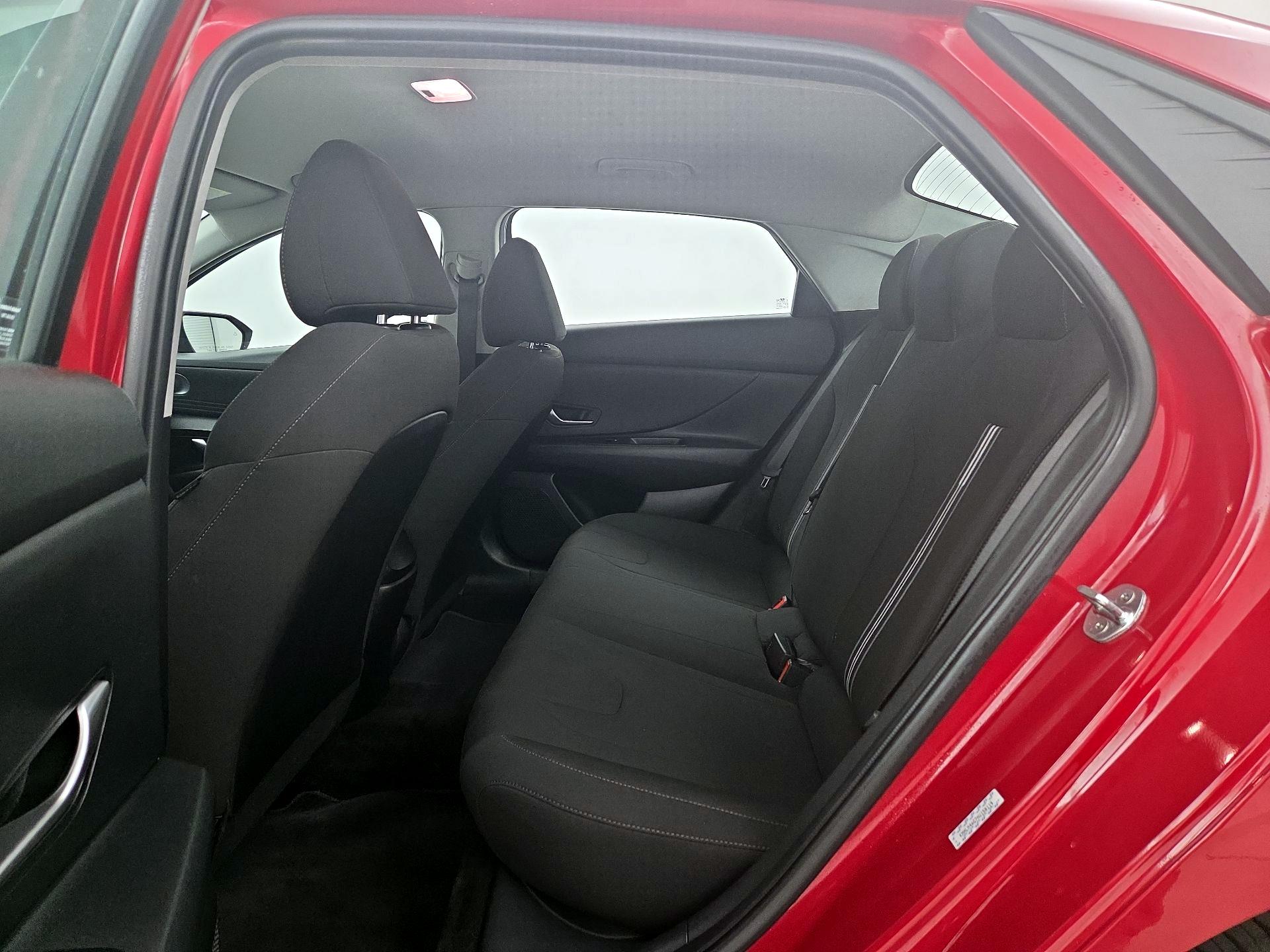 Thumbnail: 2021 Hyundai Elantra - 19