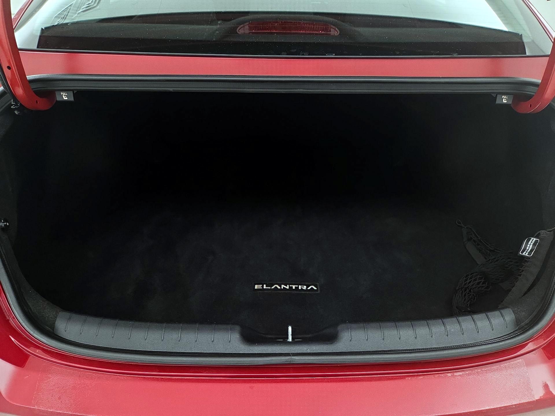 Thumbnail: 2021 Hyundai Elantra - 20