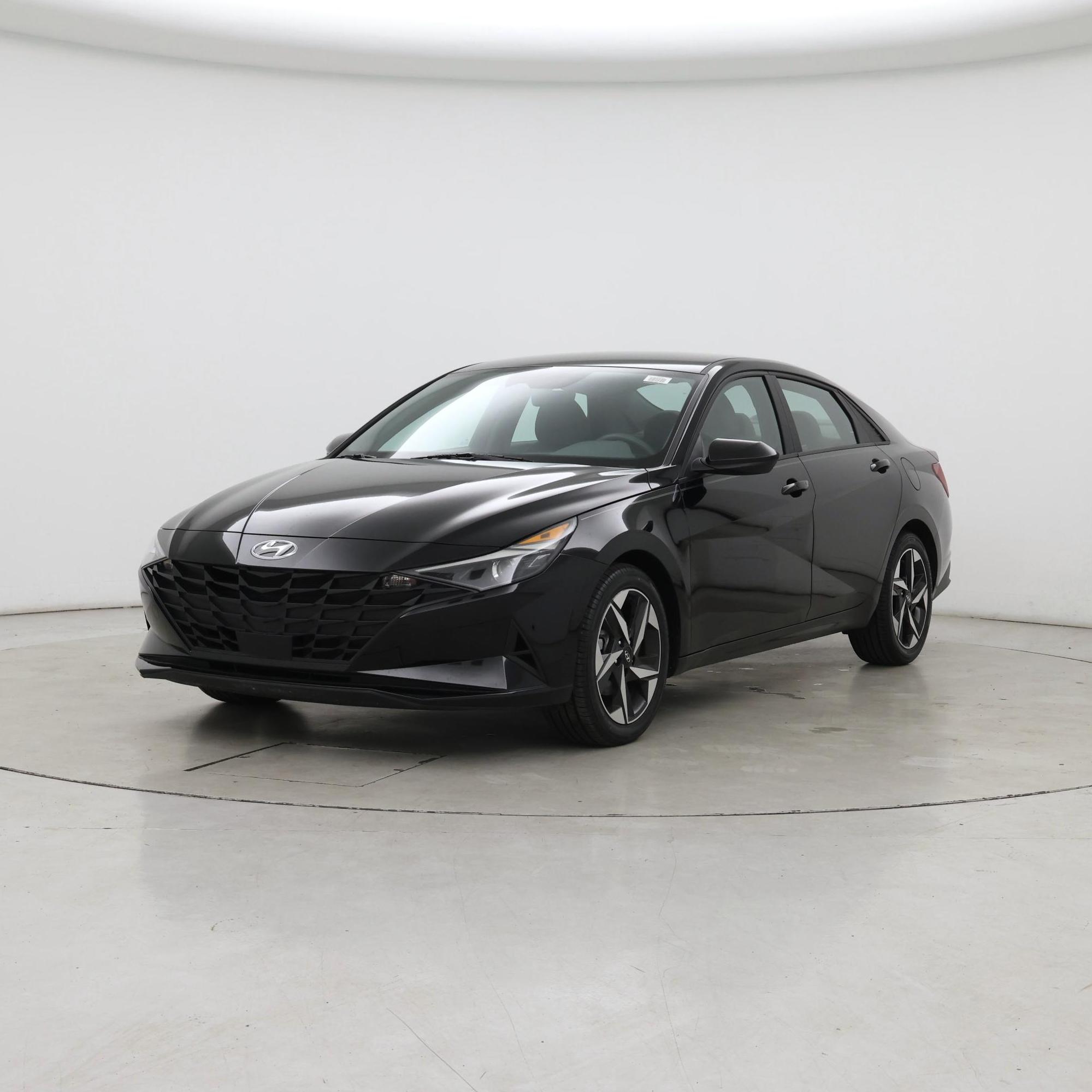 Thumbnail: 2023 Hyundai Elantra - 4