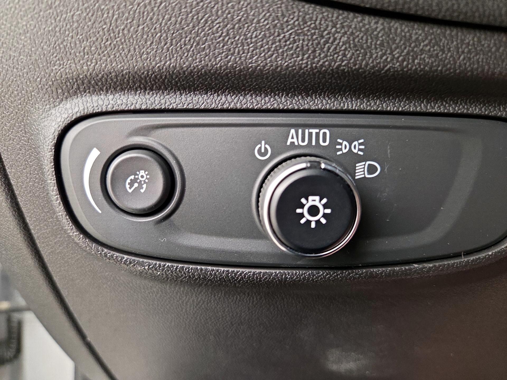 Thumbnail: 2022 Chevrolet Equinox - 13