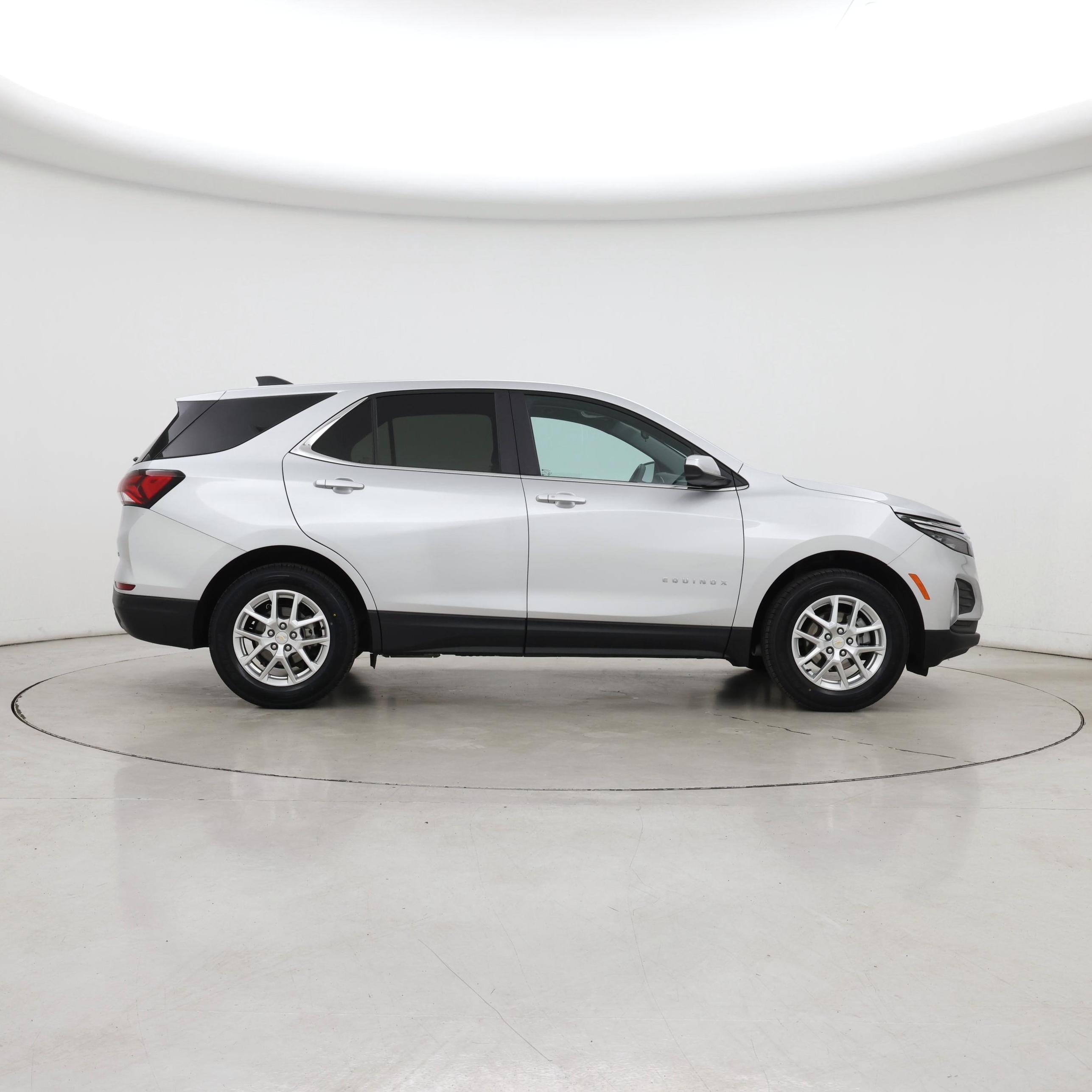 Thumbnail: 2022 Chevrolet Equinox - 7