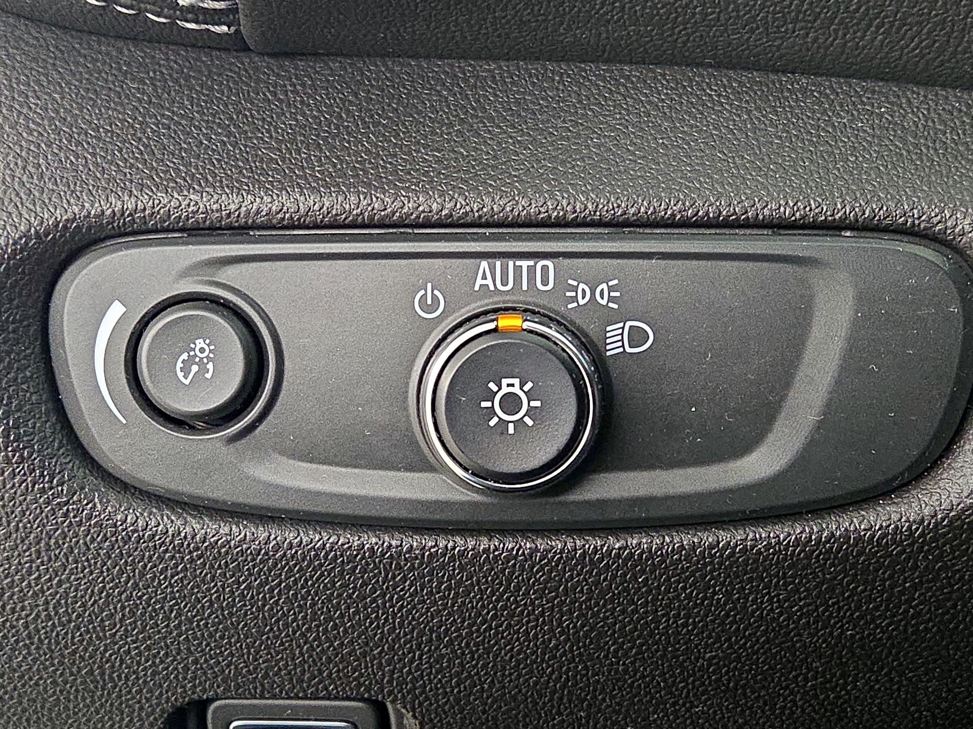 Thumbnail: 2023 Chevrolet Blazer - 13