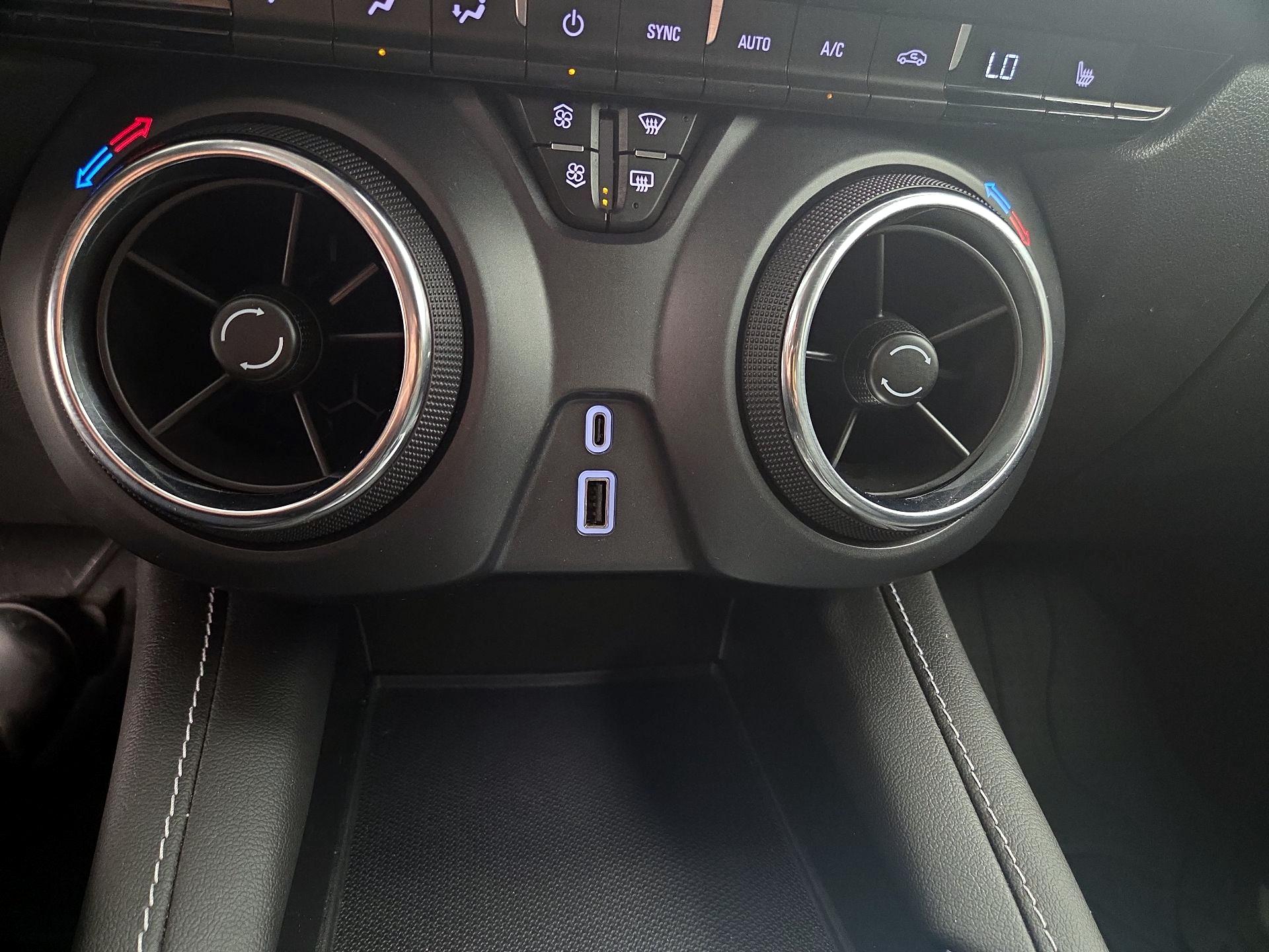 Thumbnail: 2023 Chevrolet Blazer - 18