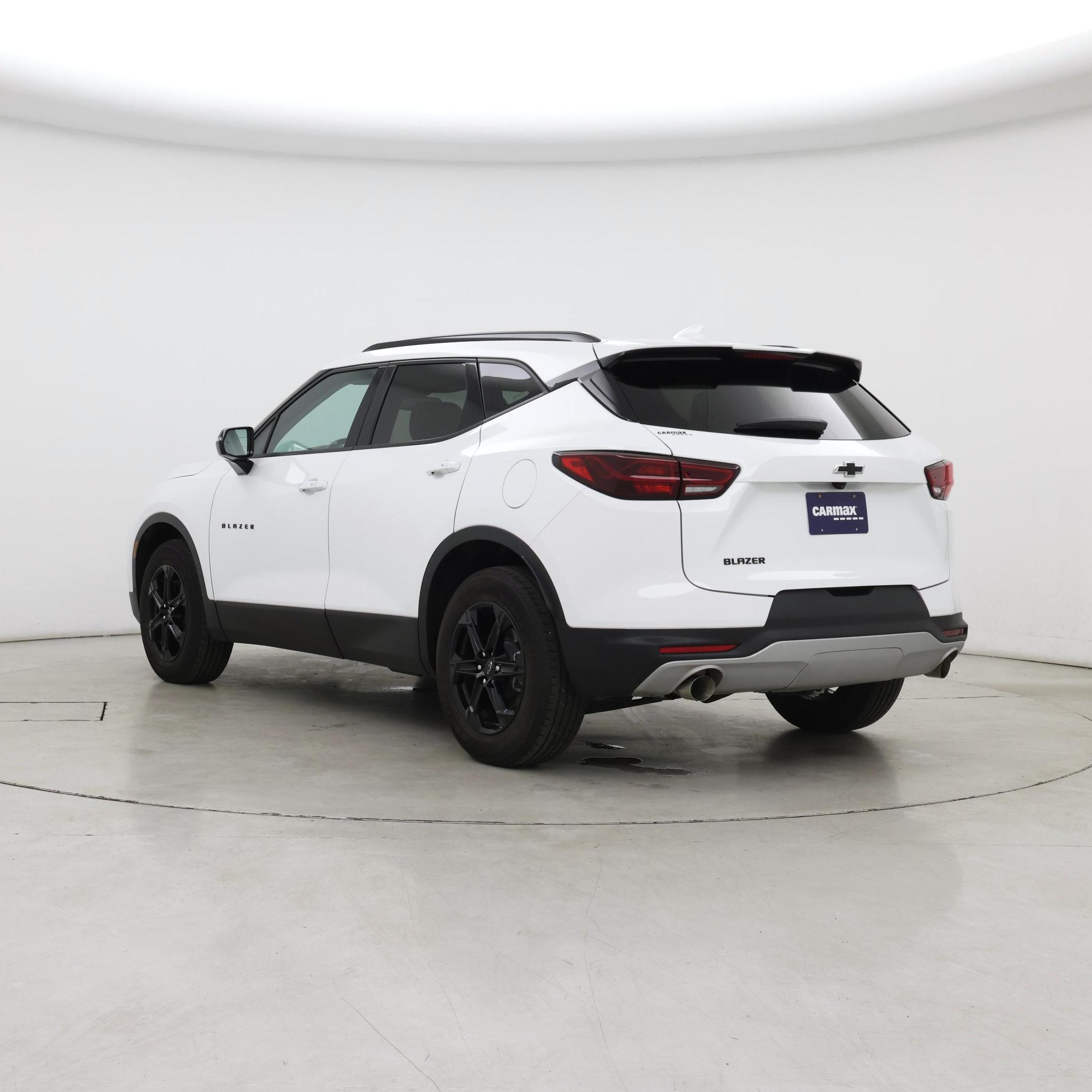 Thumbnail: 2023 Chevrolet Blazer - 2