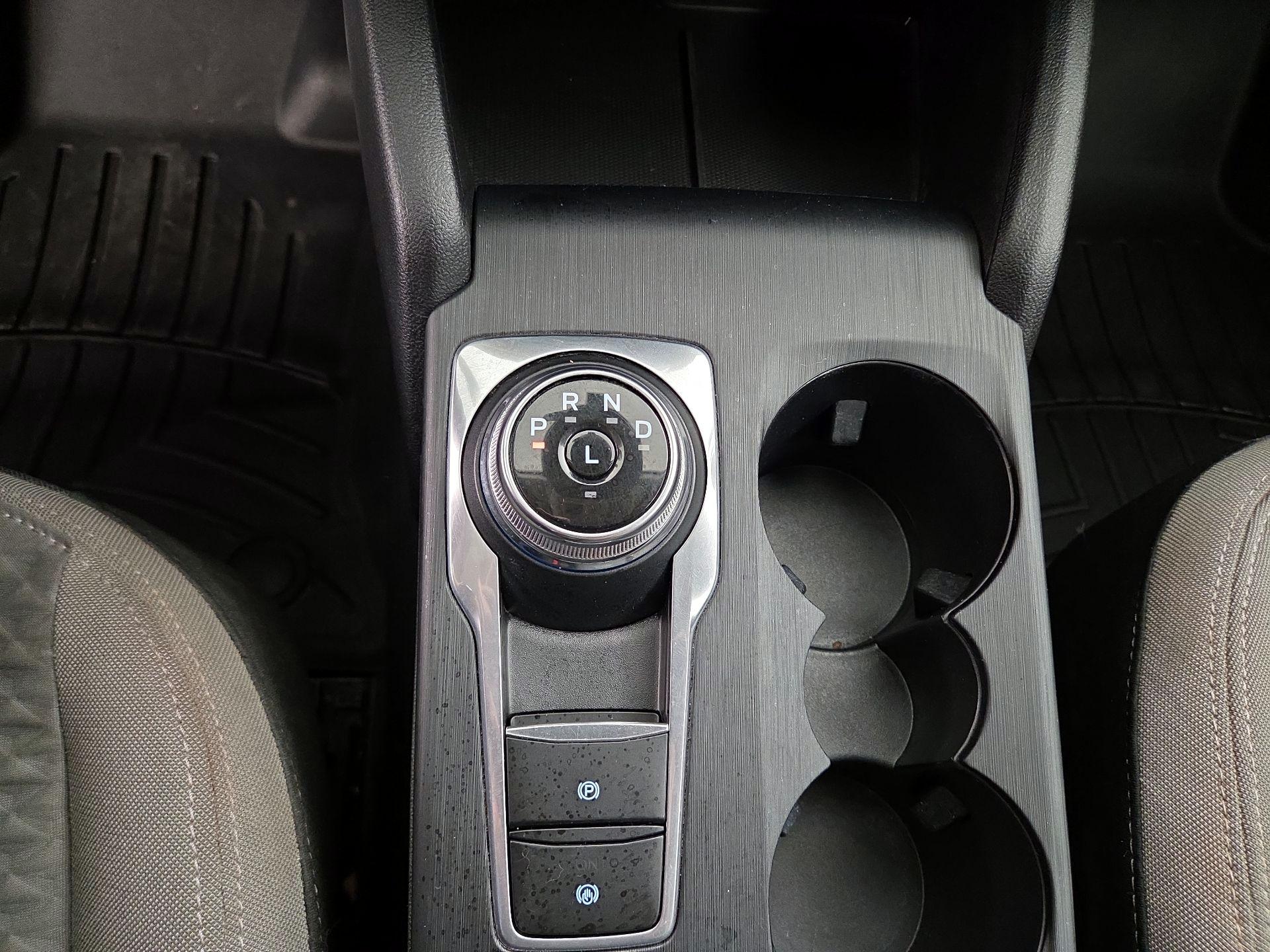 Thumbnail: 2022 Ford Escape - 17