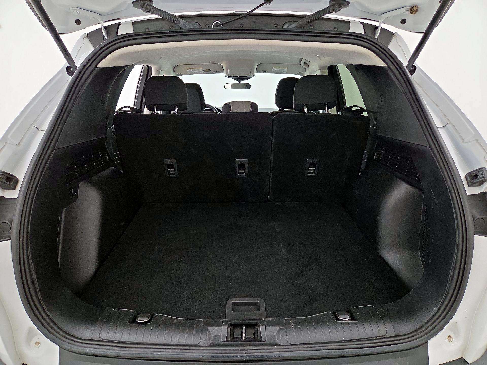 Thumbnail: 2022 Ford Escape - 20