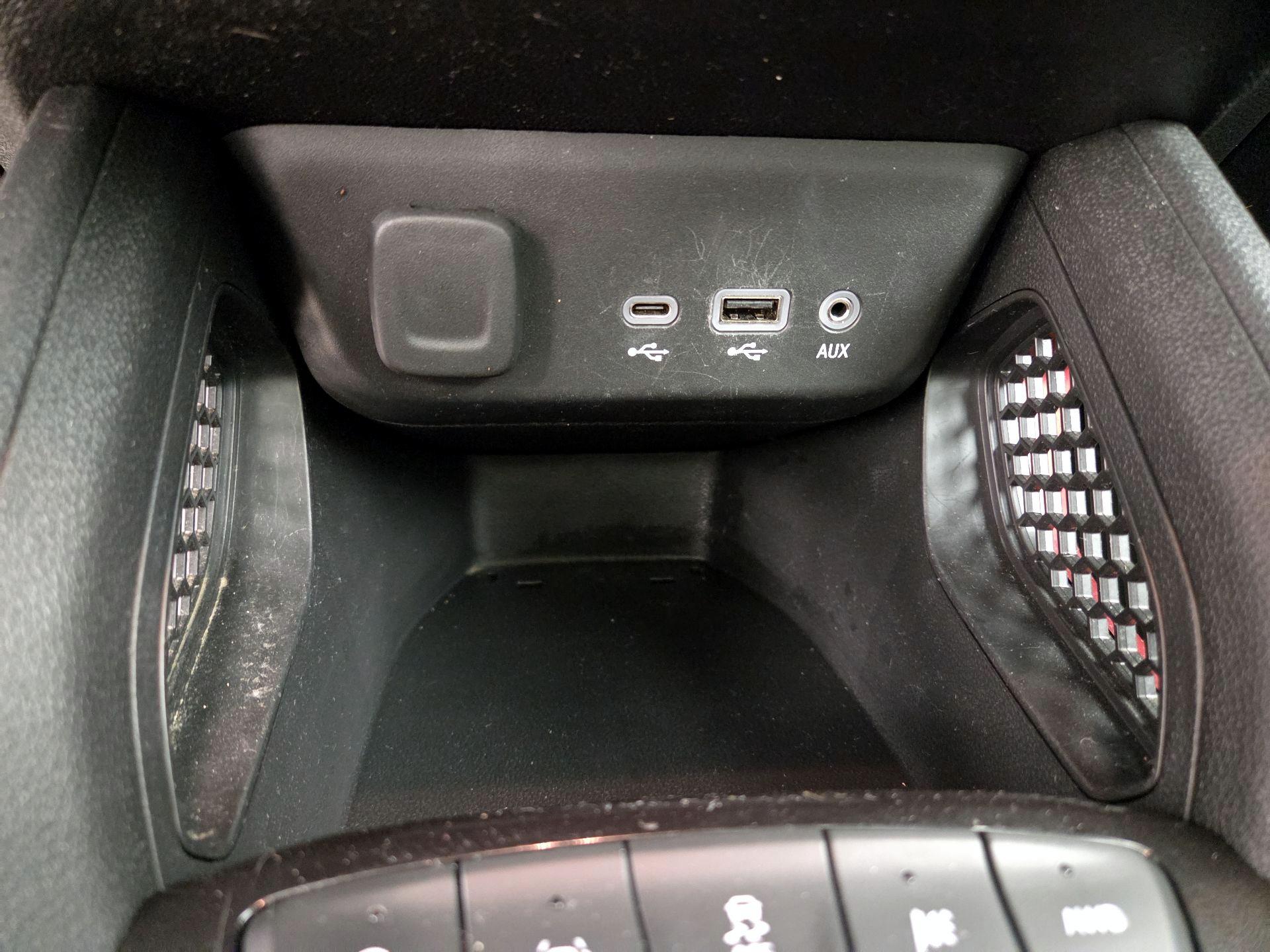 Thumbnail: 2023 Chevrolet TrailBlazer - 18