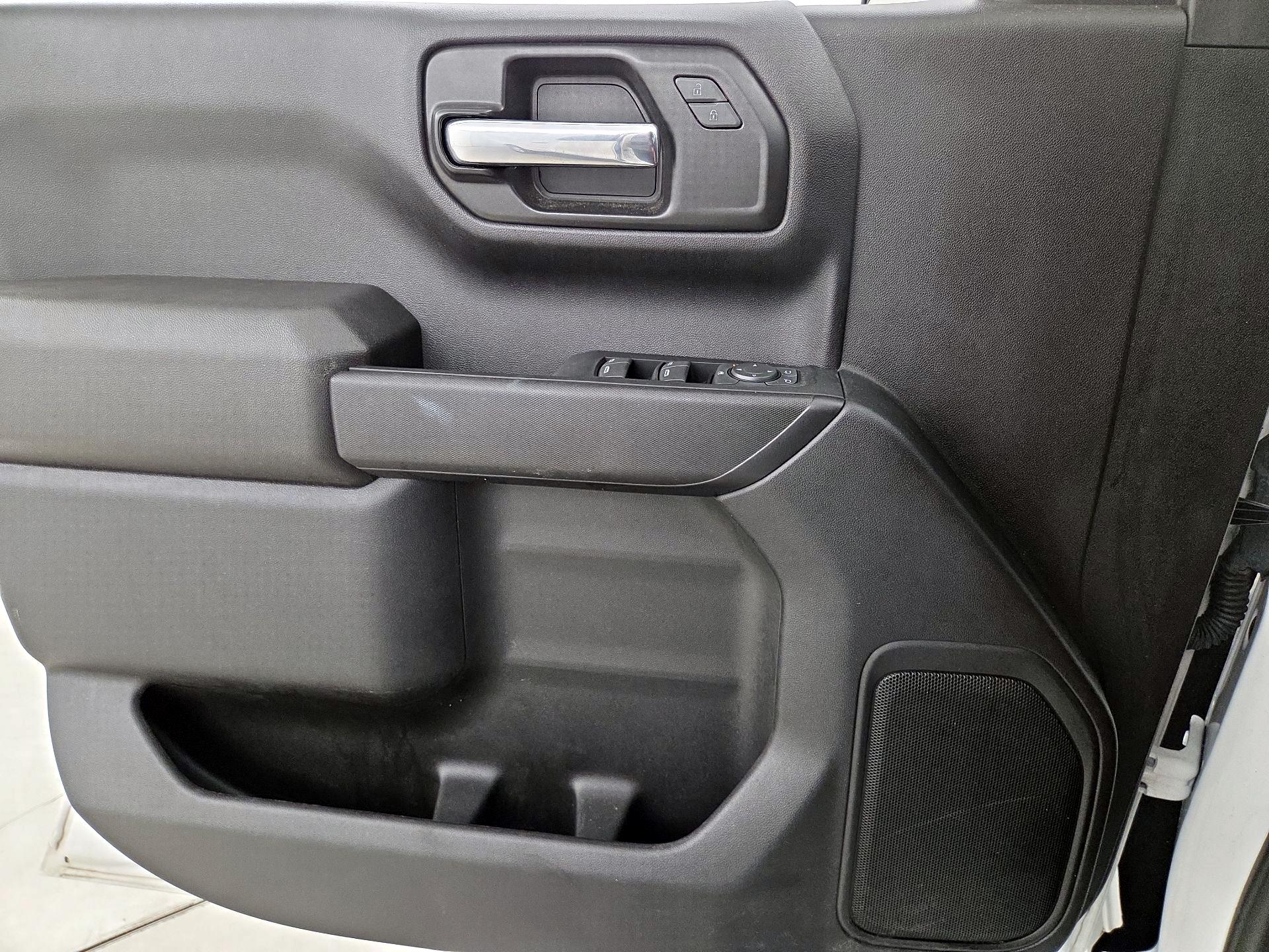 Thumbnail: 2022 Chevrolet Silverado 1500 - 12