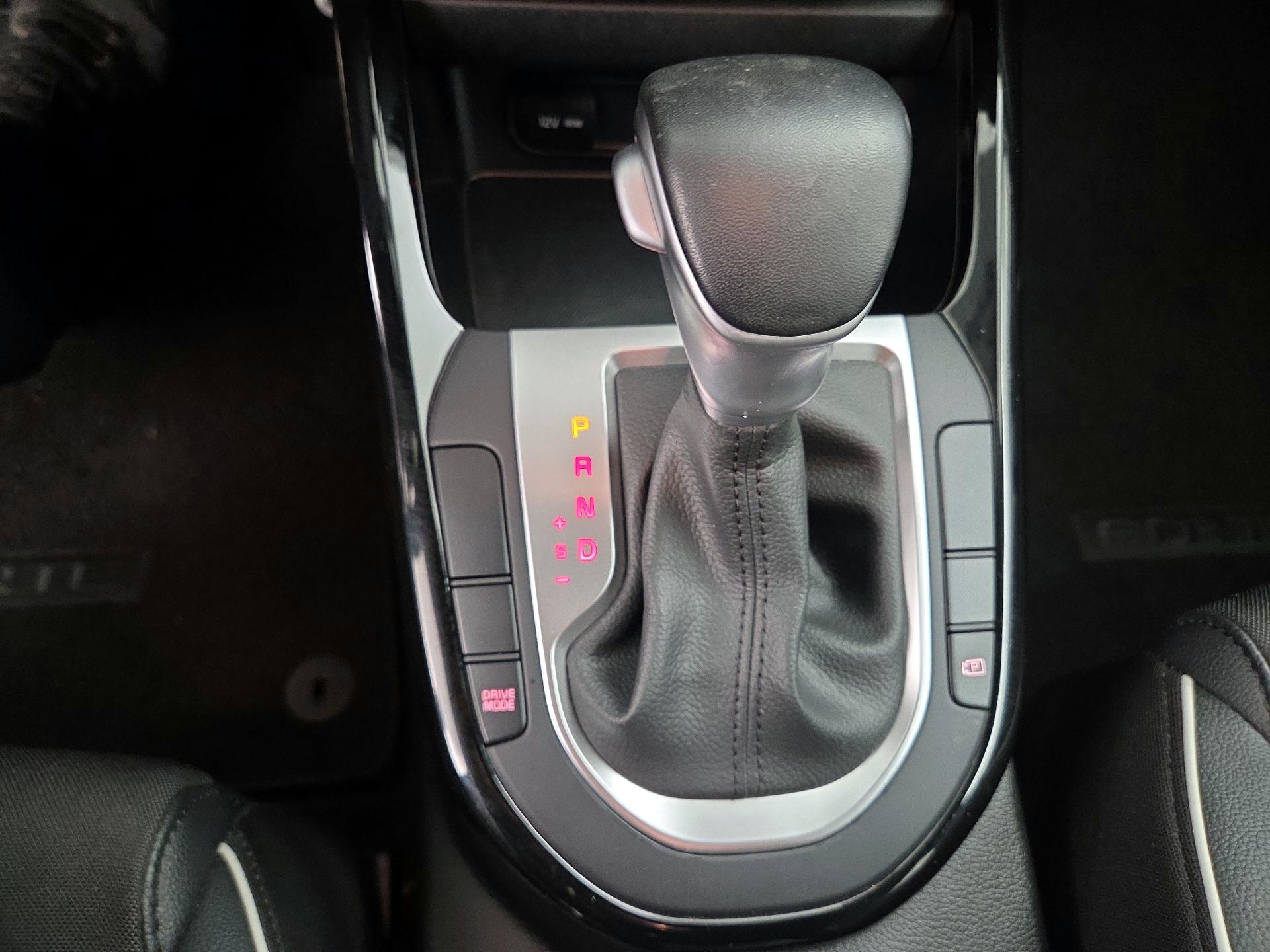 Thumbnail: 2023 Kia Forte - 18