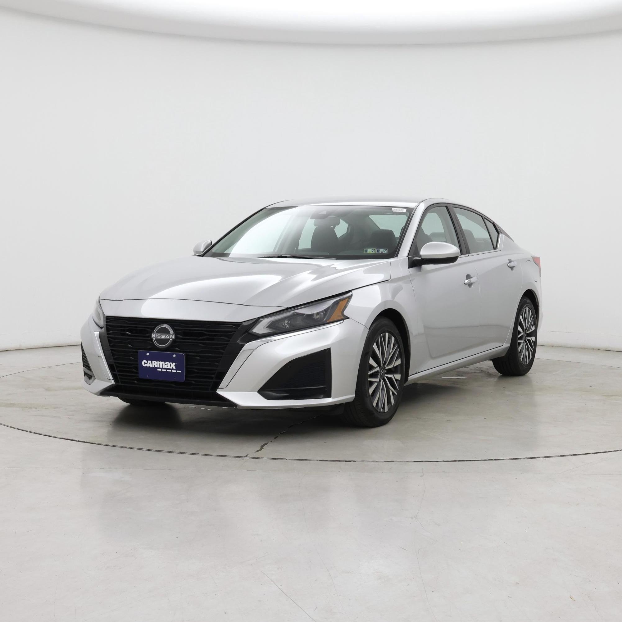 Thumbnail: 2023 Nissan Altima - 4