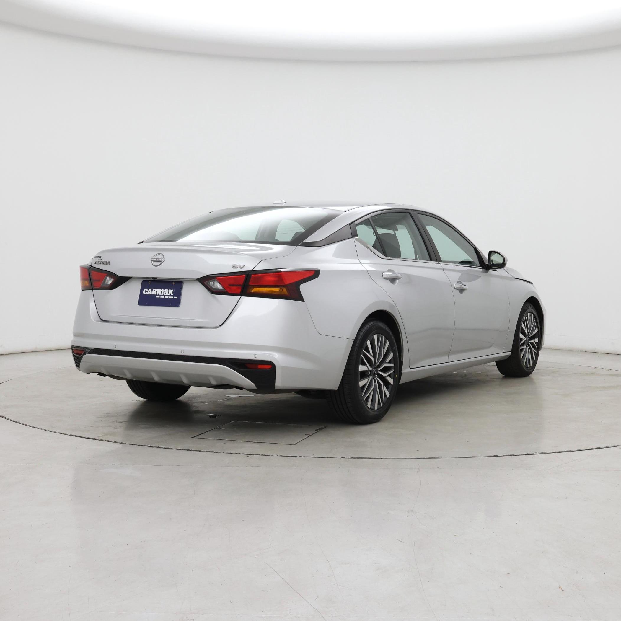 Thumbnail: 2023 Nissan Altima - 8