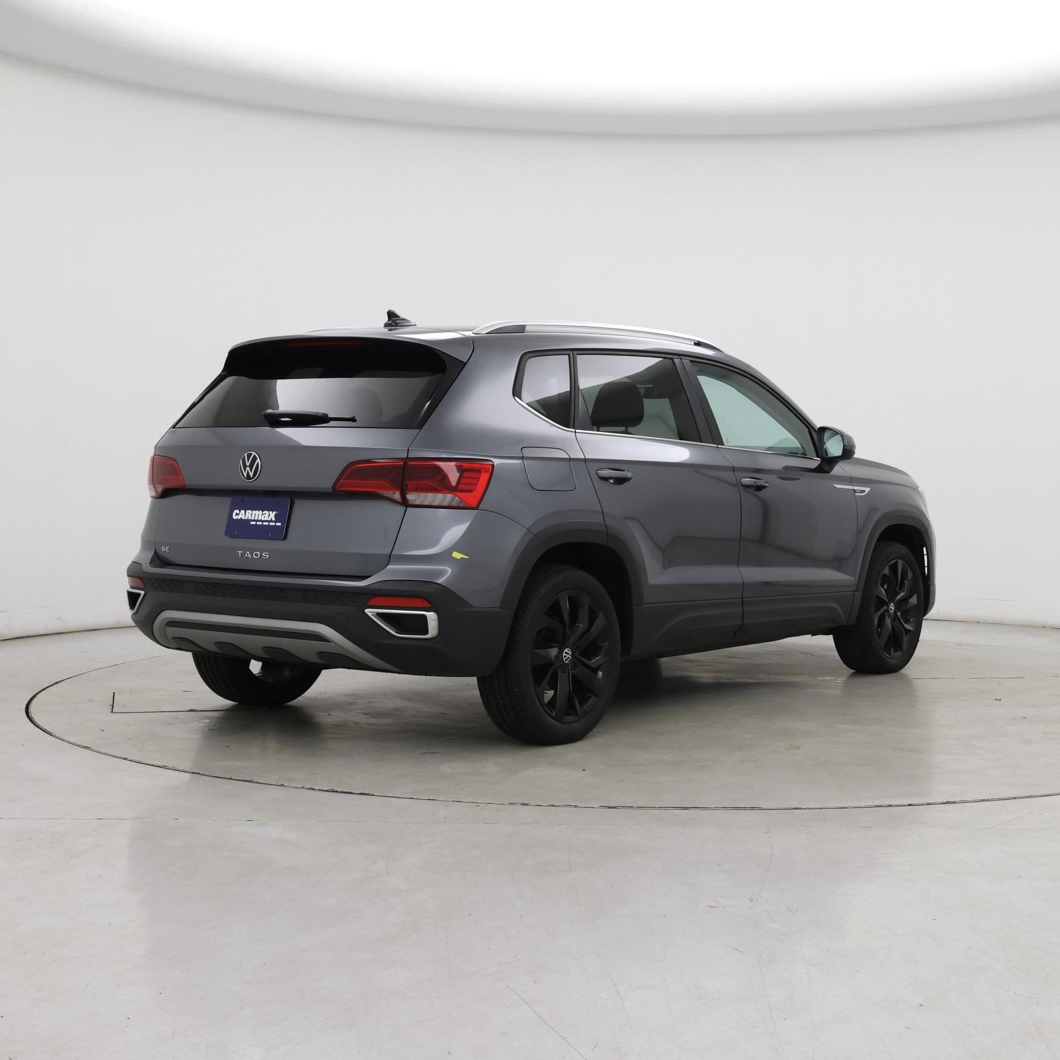 Thumbnail: 2024 Volkswagen Taos - 8
