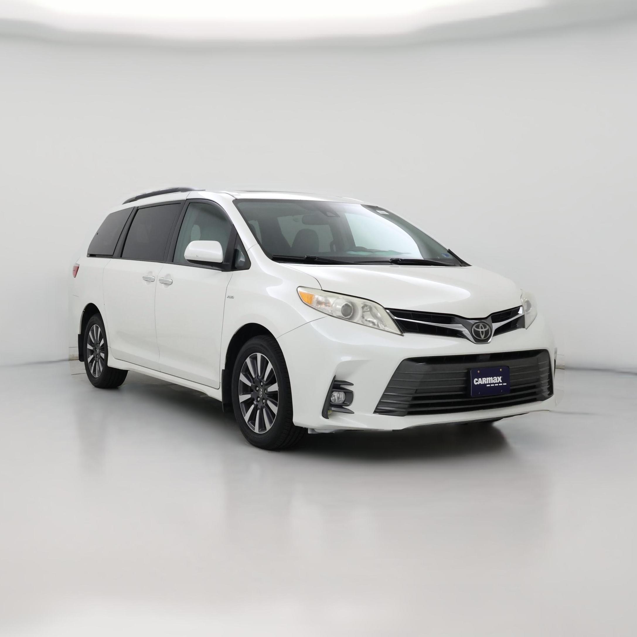 Thumbnail: 2018 Toyota Sienna - 1