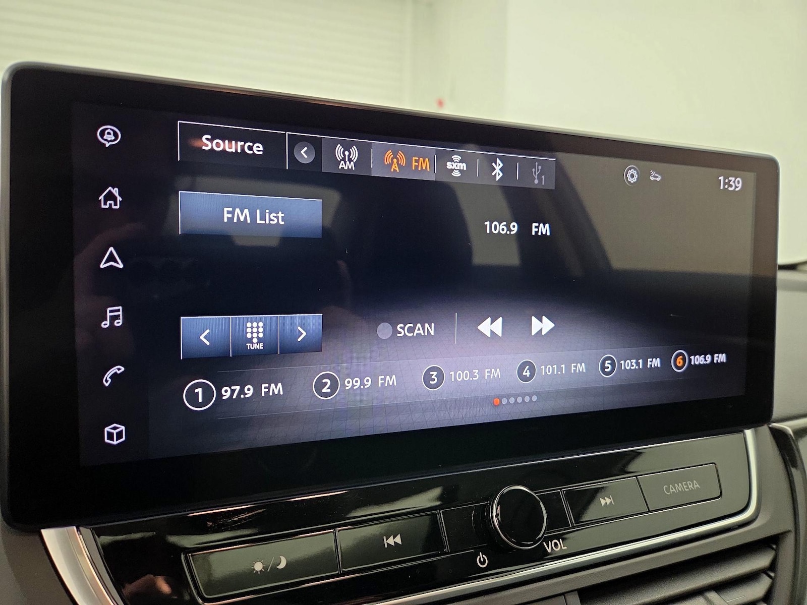 2024 Nissan Altima SR - Photo 17