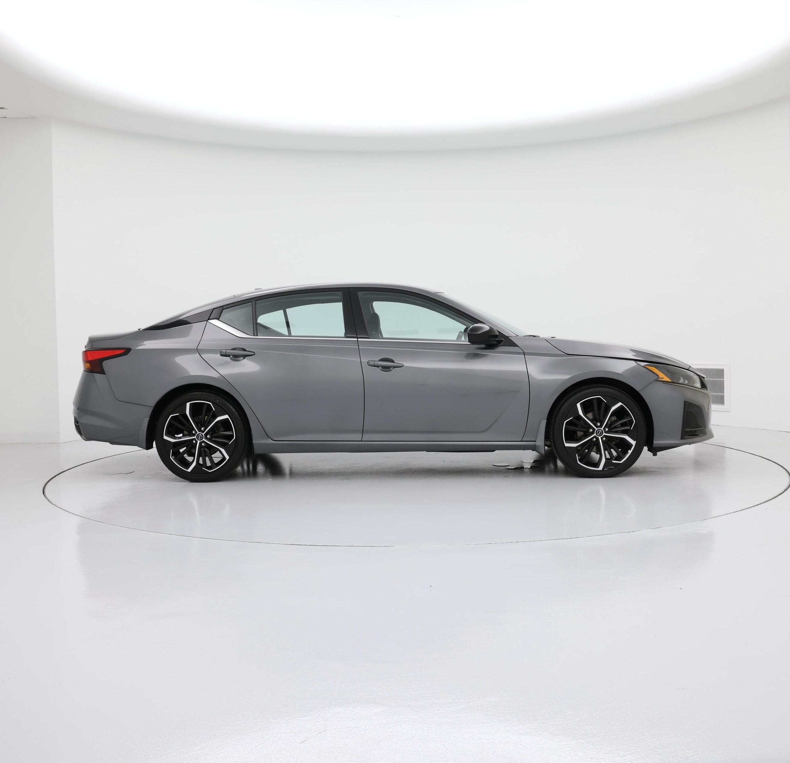 Thumbnail: 2024 Nissan Altima - 7