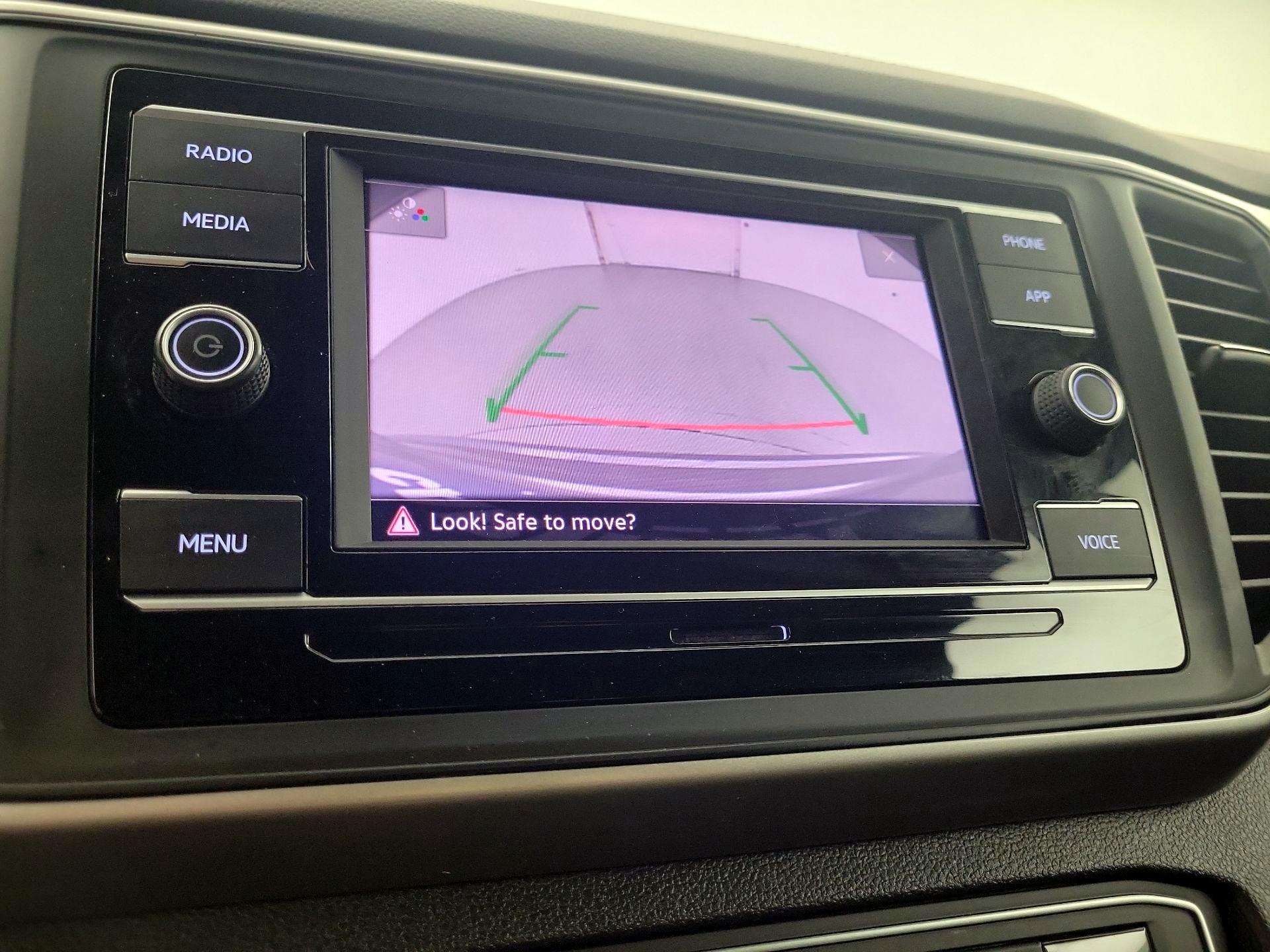 Thumbnail: 2020 Volkswagen Atlas - 14