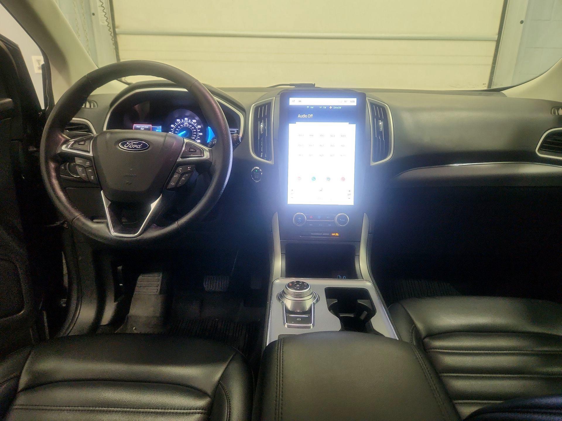Thumbnail: 2021 Ford Edge - 9