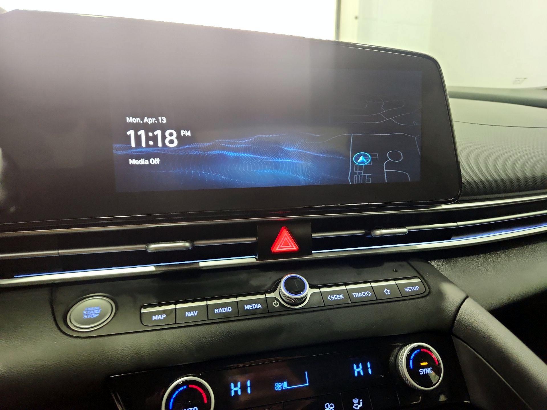 Thumbnail: 2024 Hyundai Elantra - 15