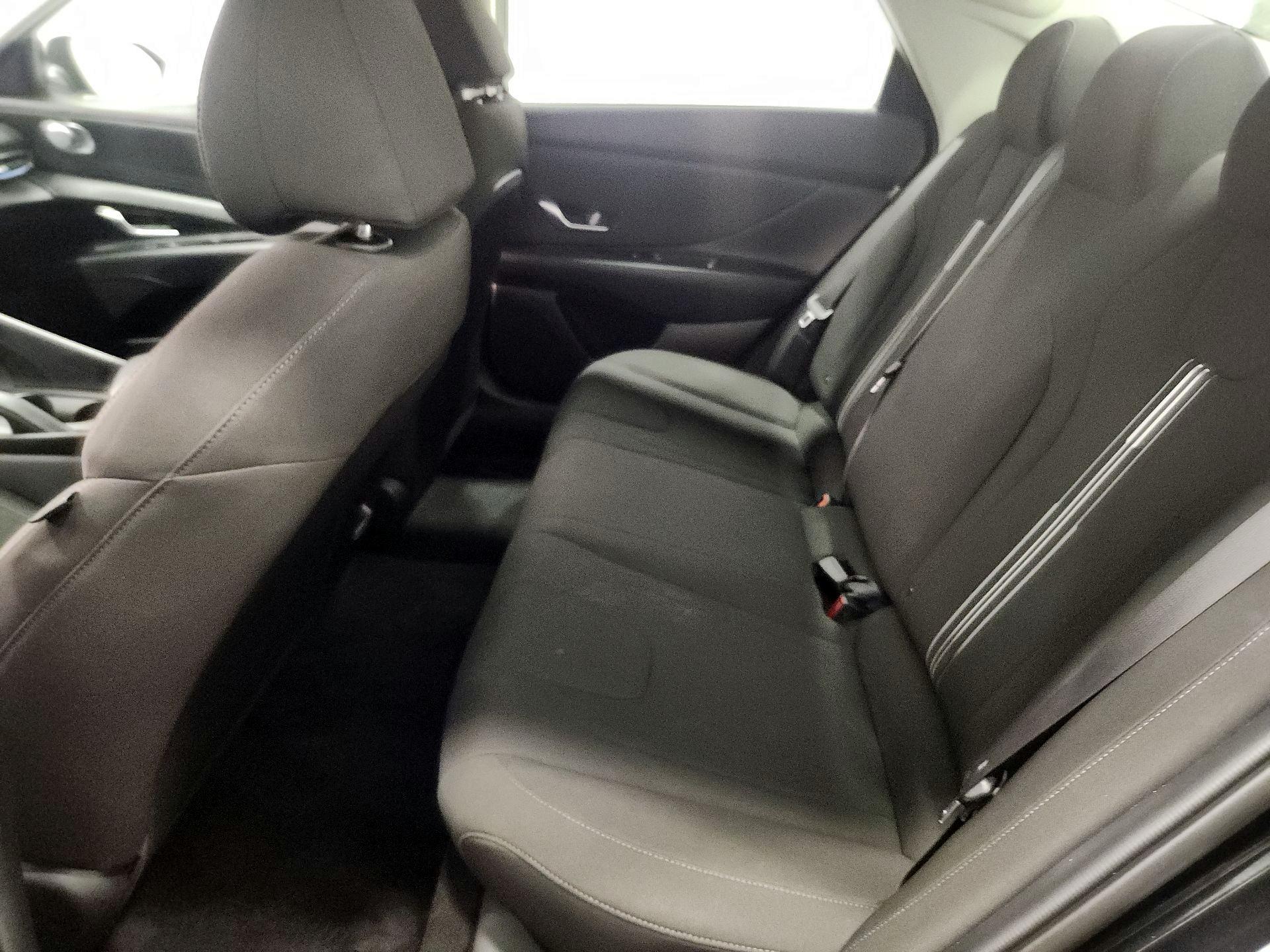 Thumbnail: 2024 Hyundai Elantra - 19