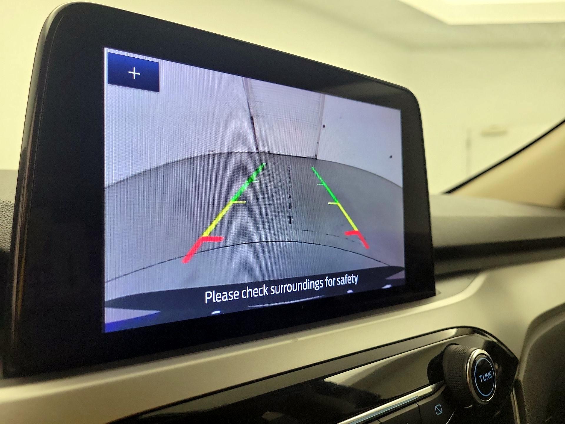 Thumbnail: 2020 Ford Escape - 14