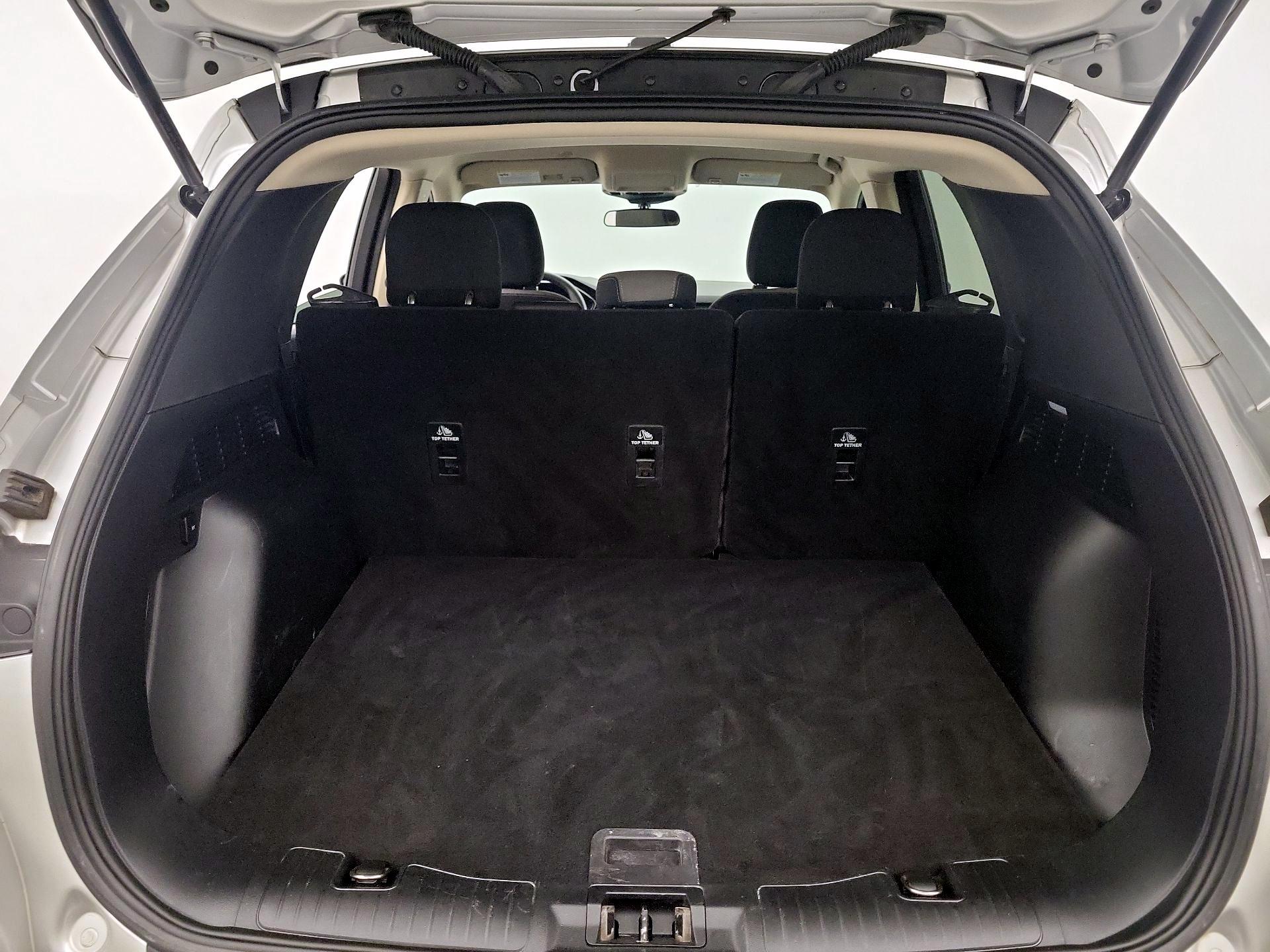 Thumbnail: 2020 Ford Escape - 20