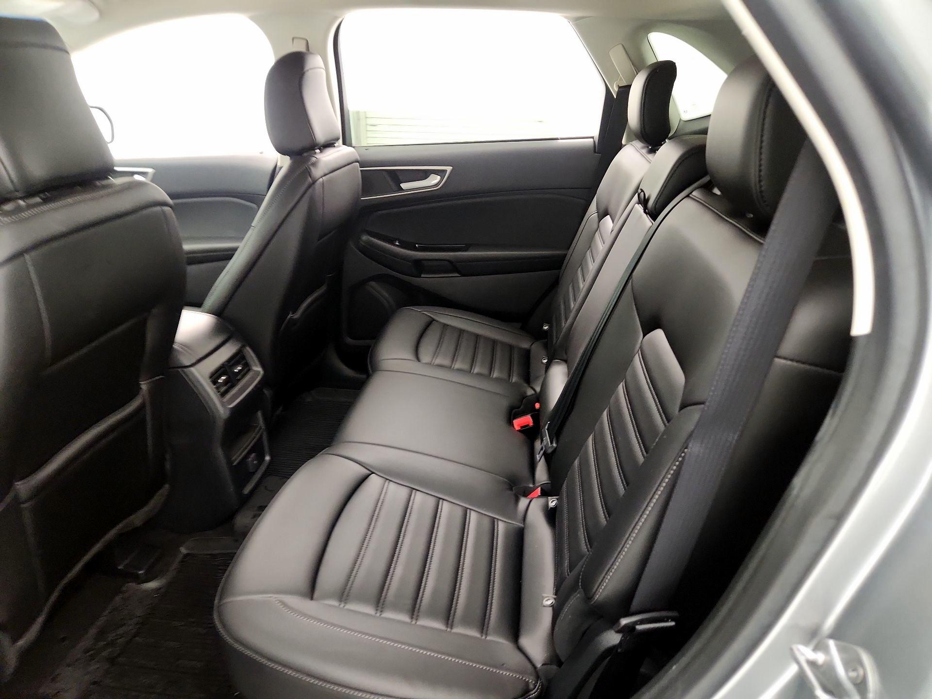 Thumbnail: 2020 Ford Edge - 20