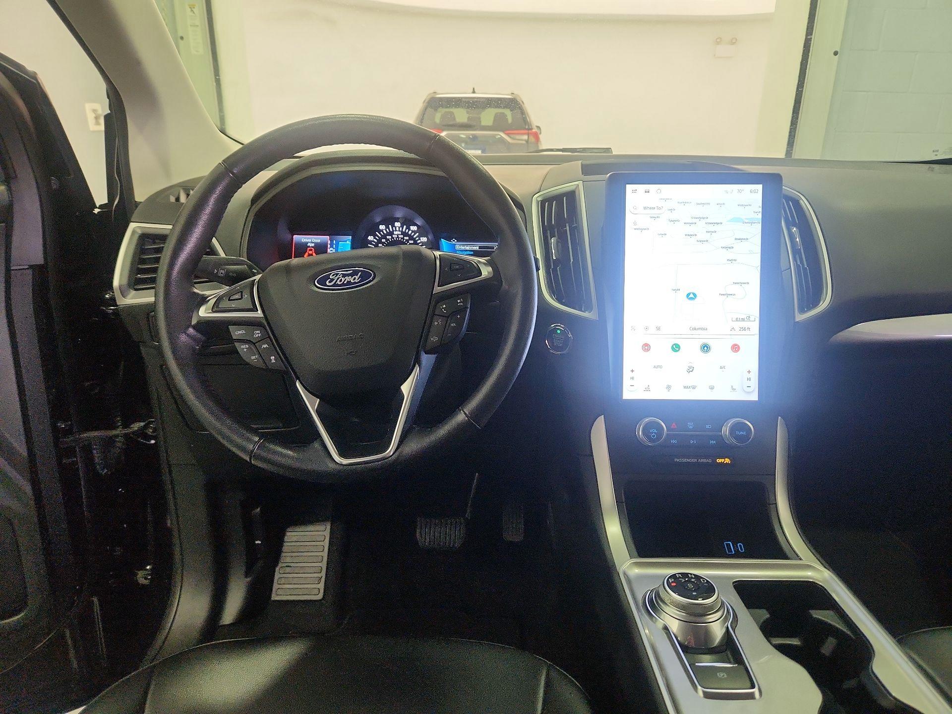 Thumbnail: 2023 Ford Edge - 9